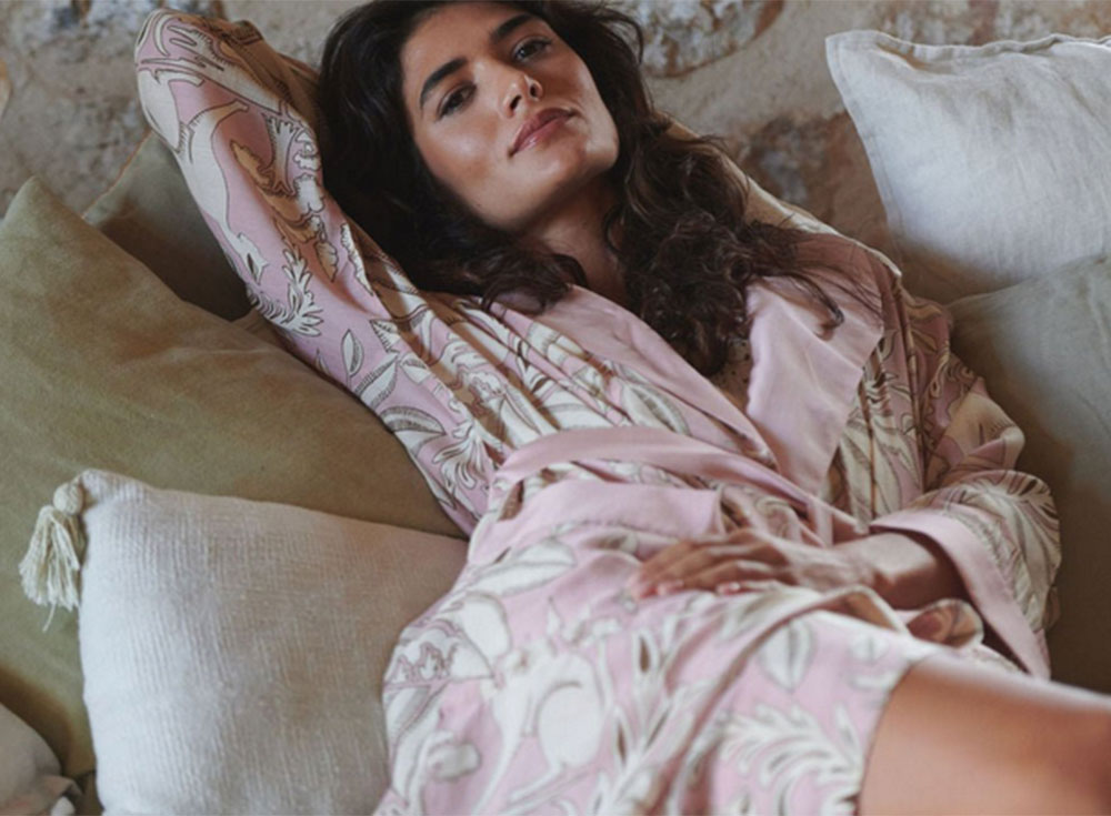 Logo One Hundred Stars