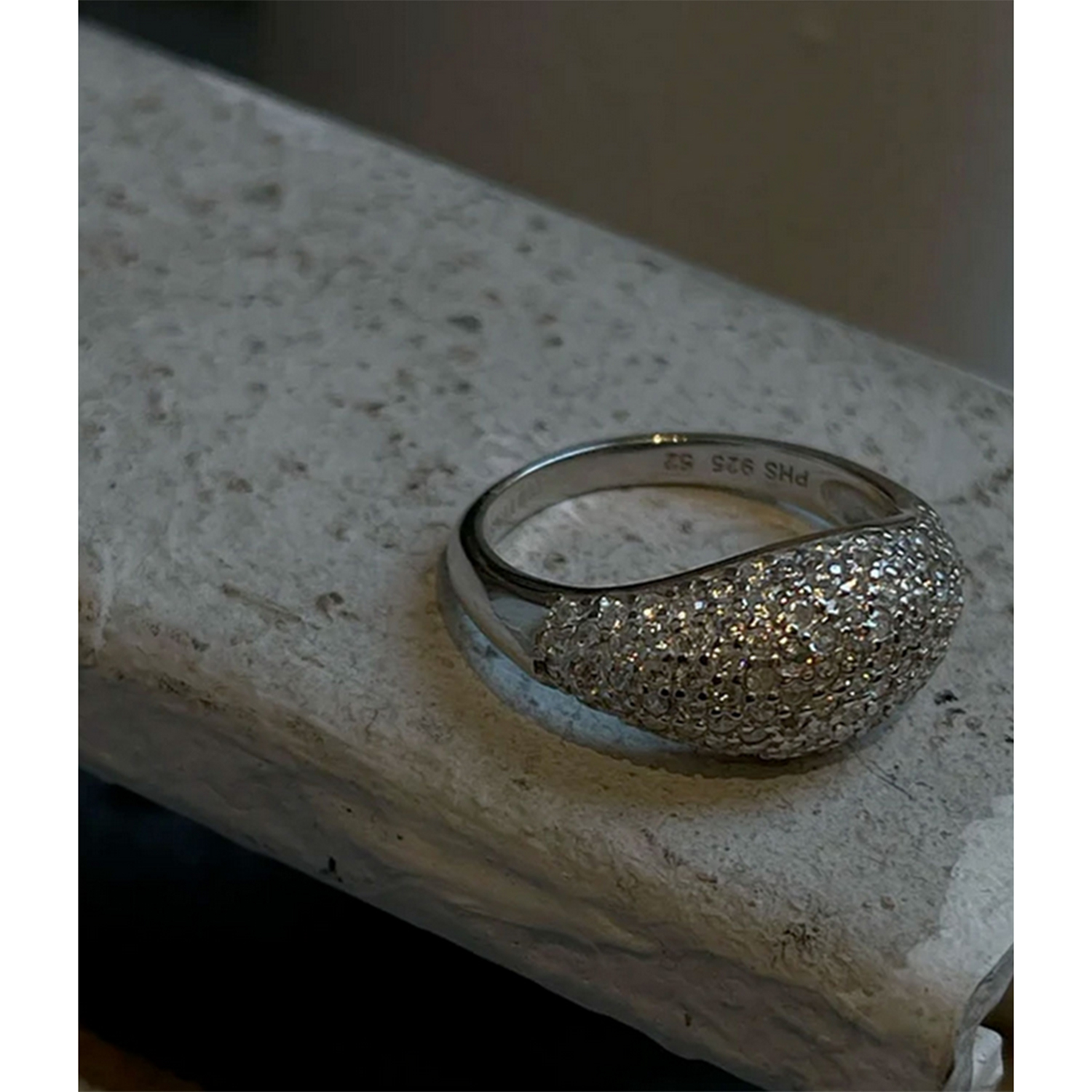 Philippa Studios Dome Pave Ring Silber