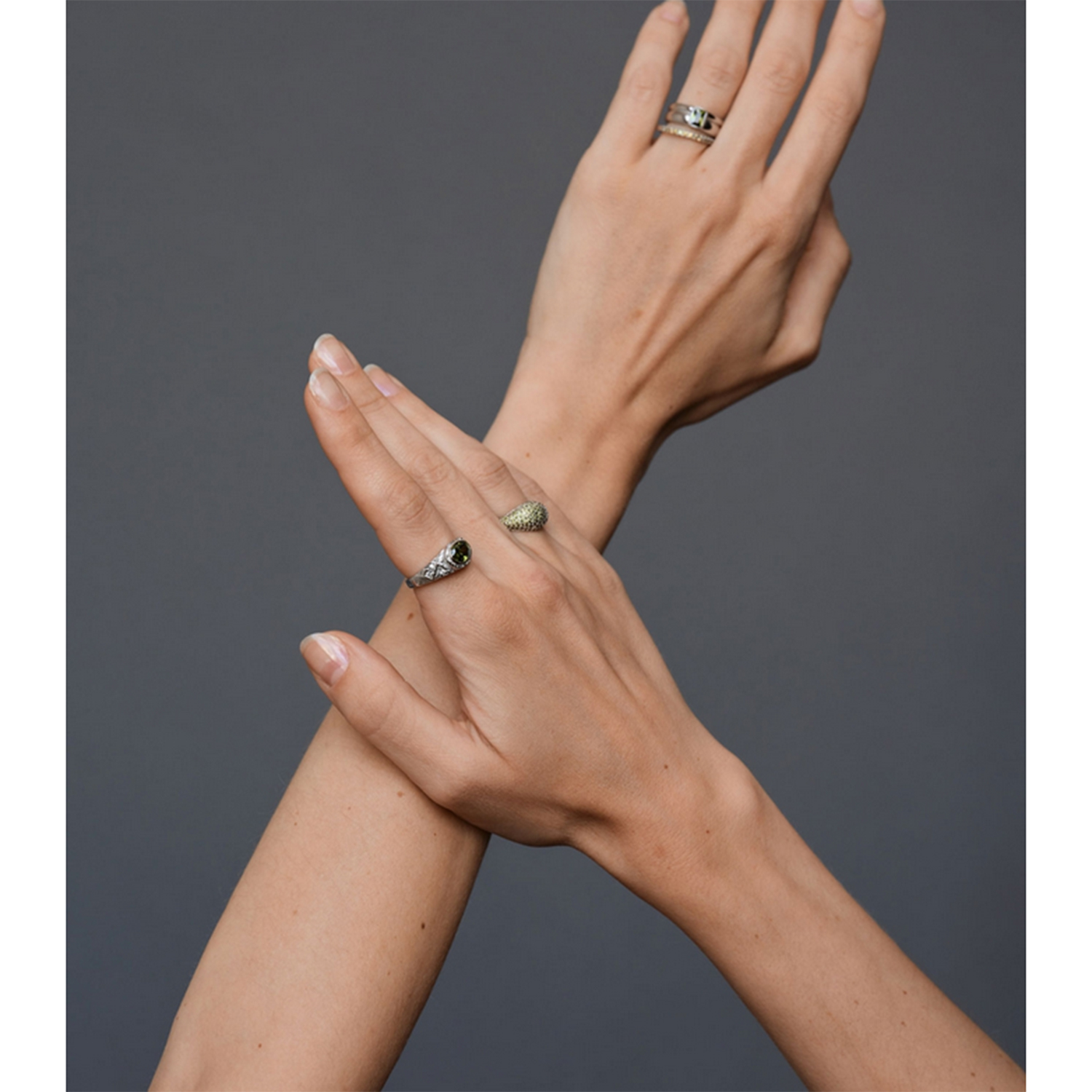 Philippa Studios Dome Pave Peridot Ring Silber