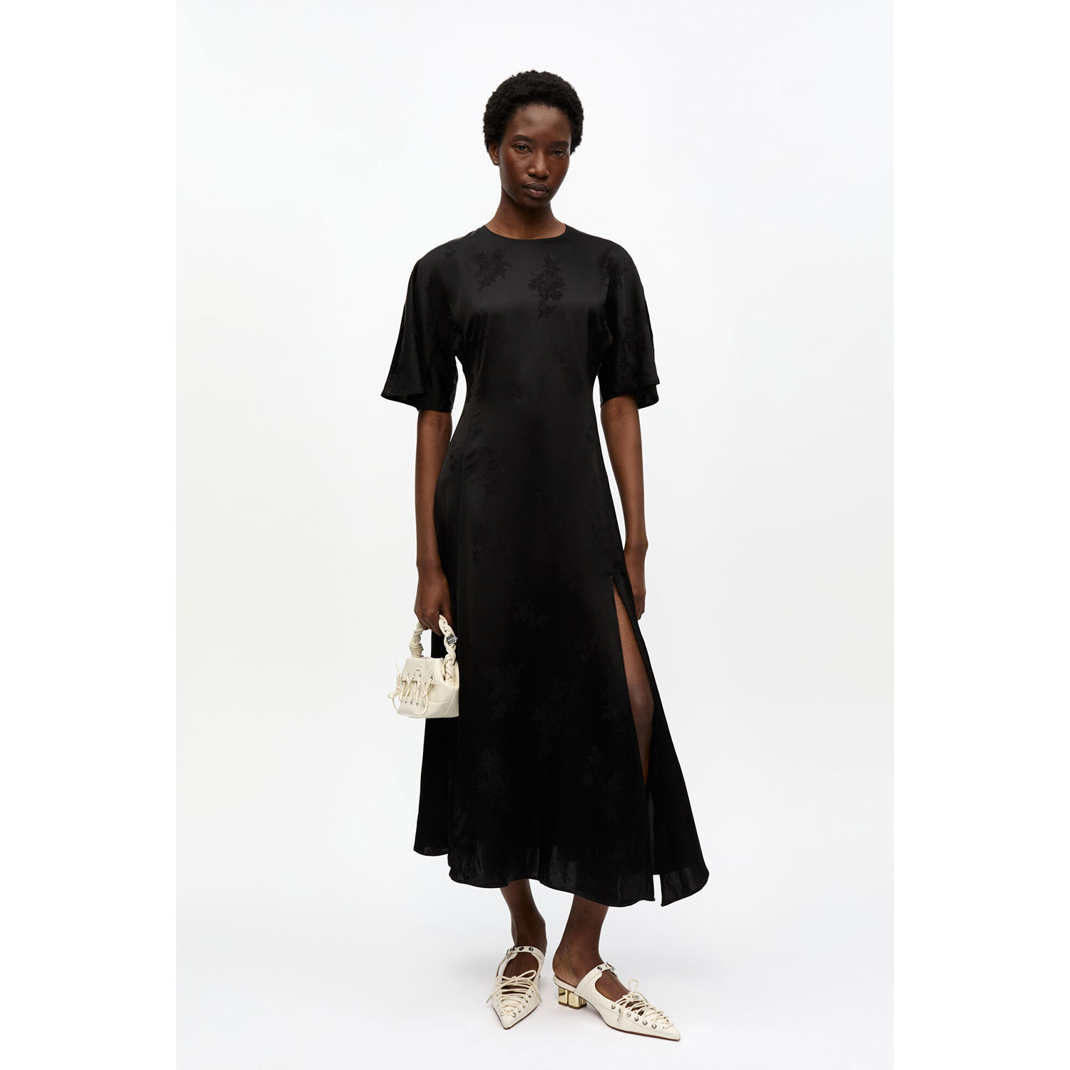 Ganni Fluid Satin Jacquard Slit Kleid Black