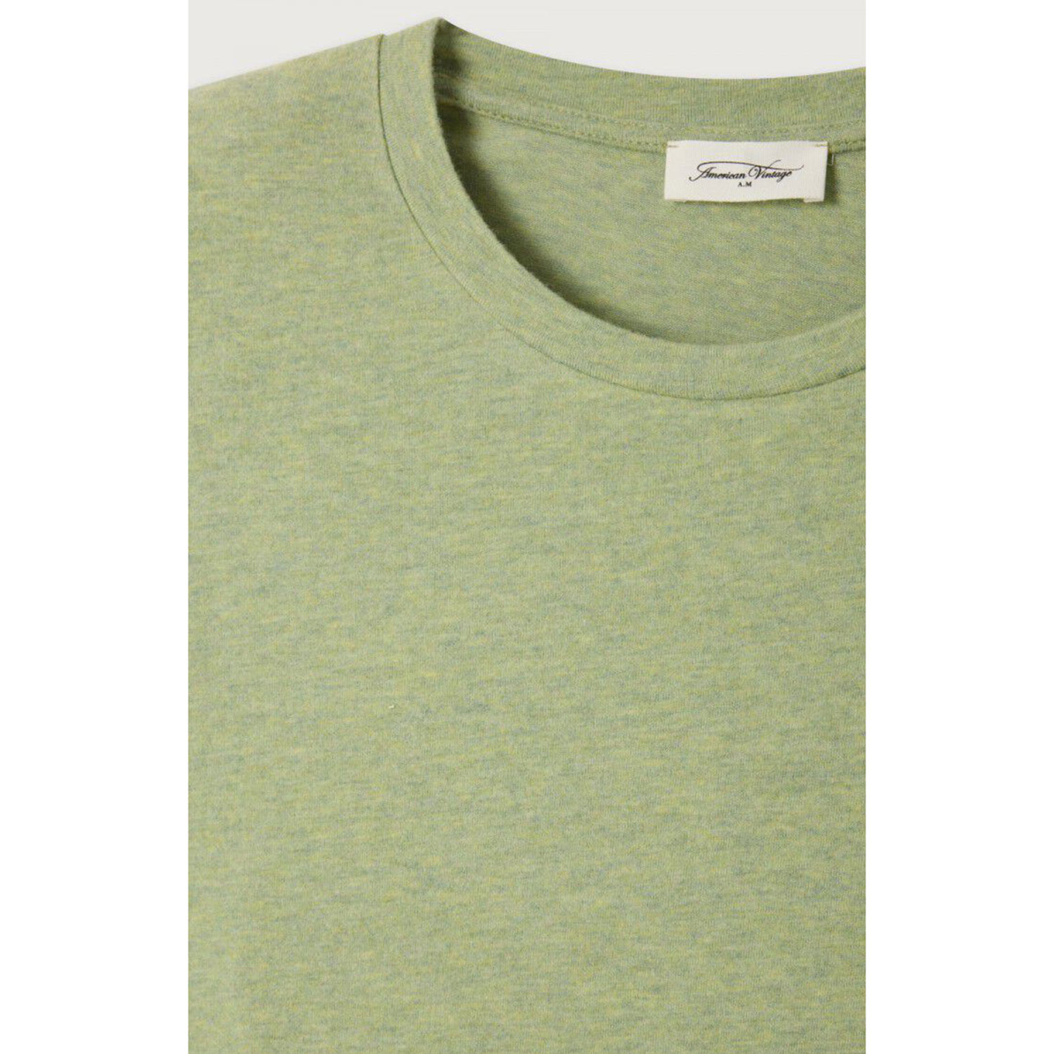 American Vintage Ypawood T-Shirt mit Rundhals-Ausschnitt in Hellgrün meliert von American Vintage. Detail