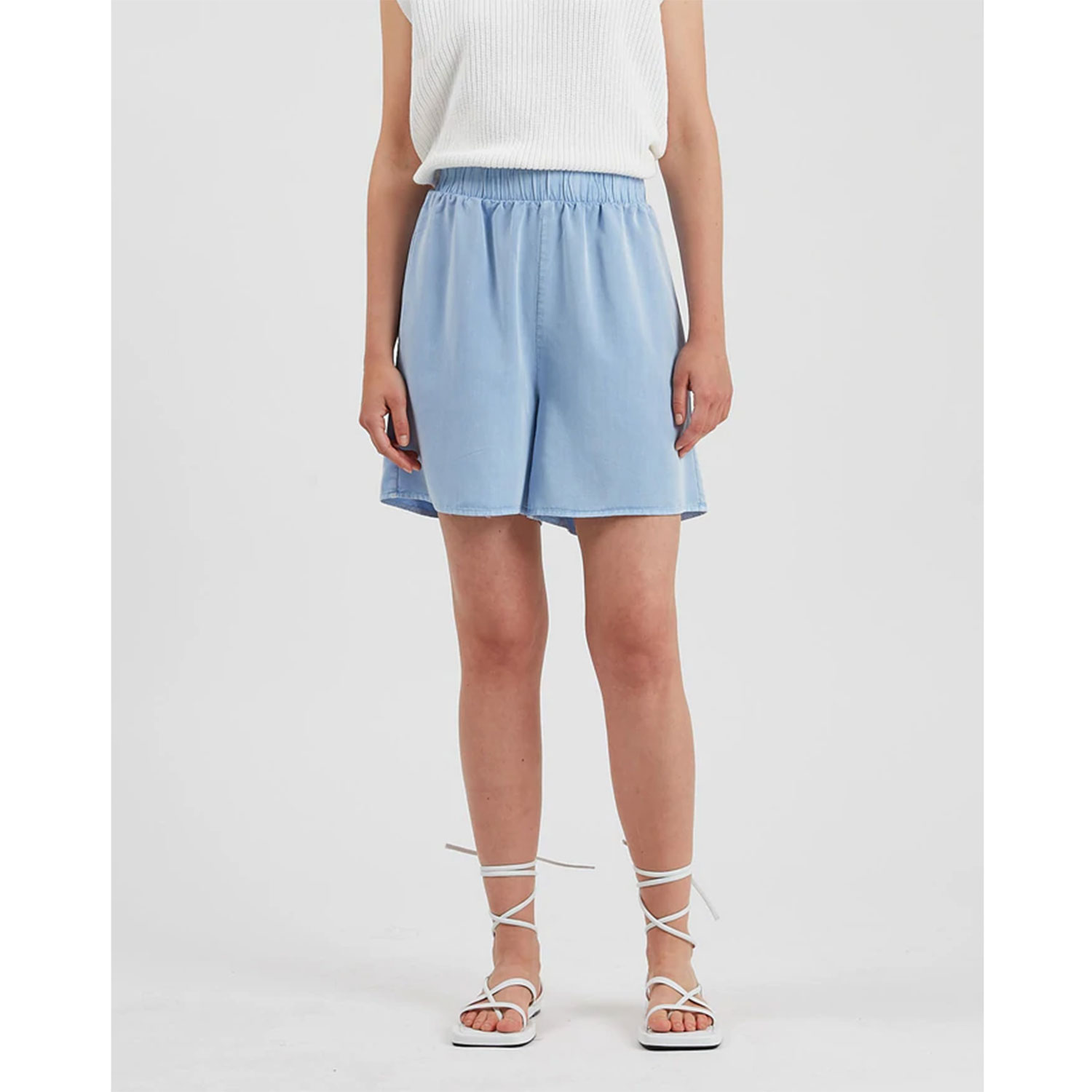 Minimum Acazio Shorts Chambray Blue