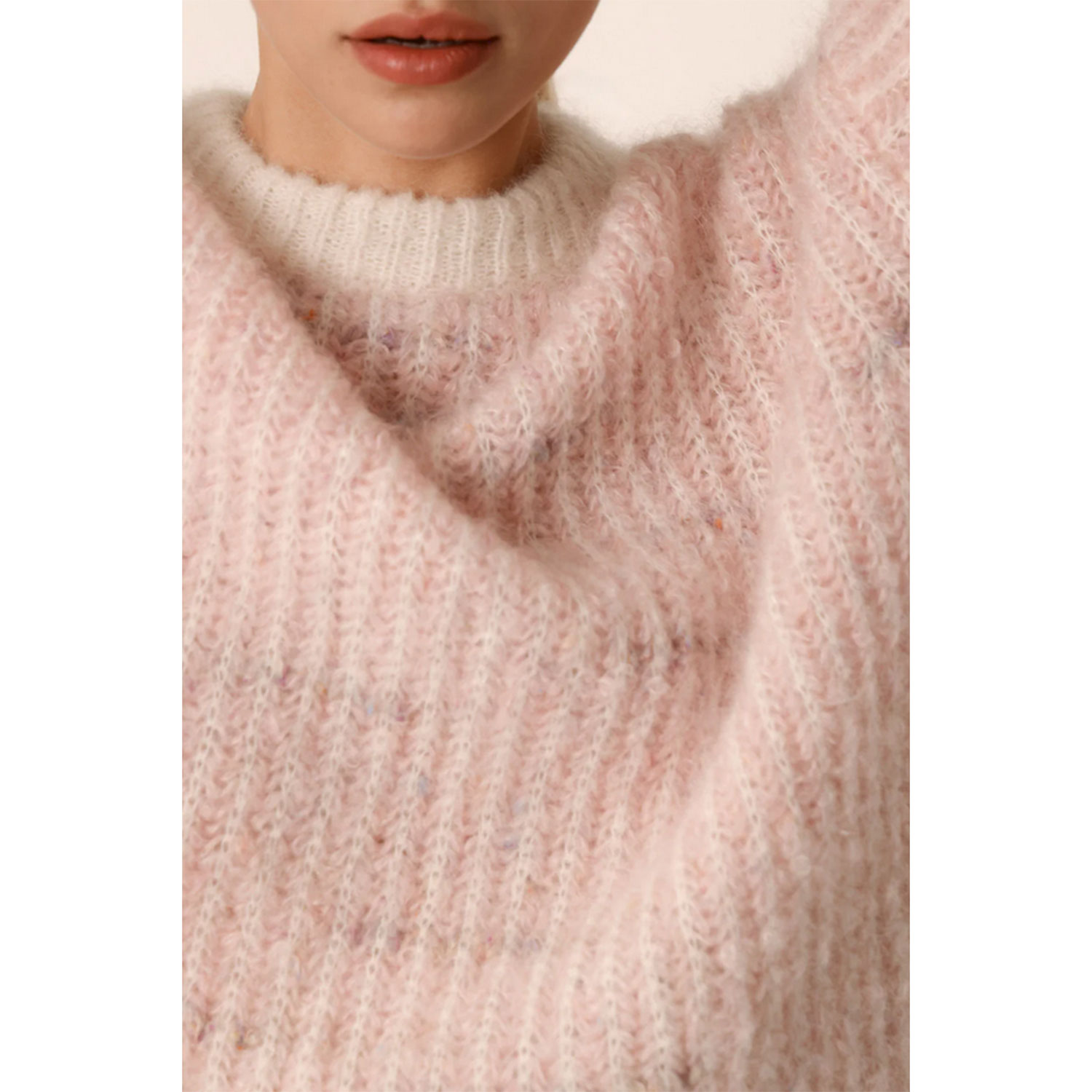 Des Petits Hauts Albertine Des Petits Hauts Strickpullover Rosa Detail