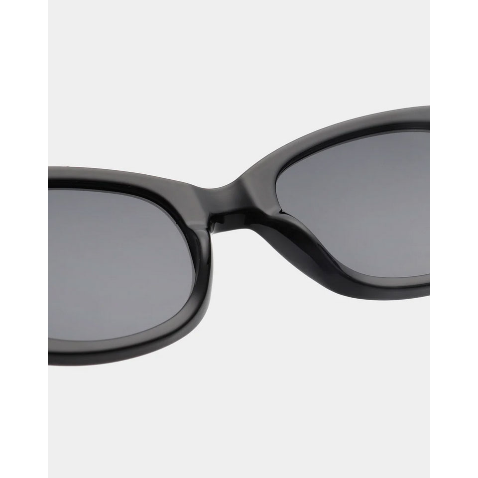 A.Kjaerbede Anma A.Kjaerbede Sonnenbrille Schwarz Detail