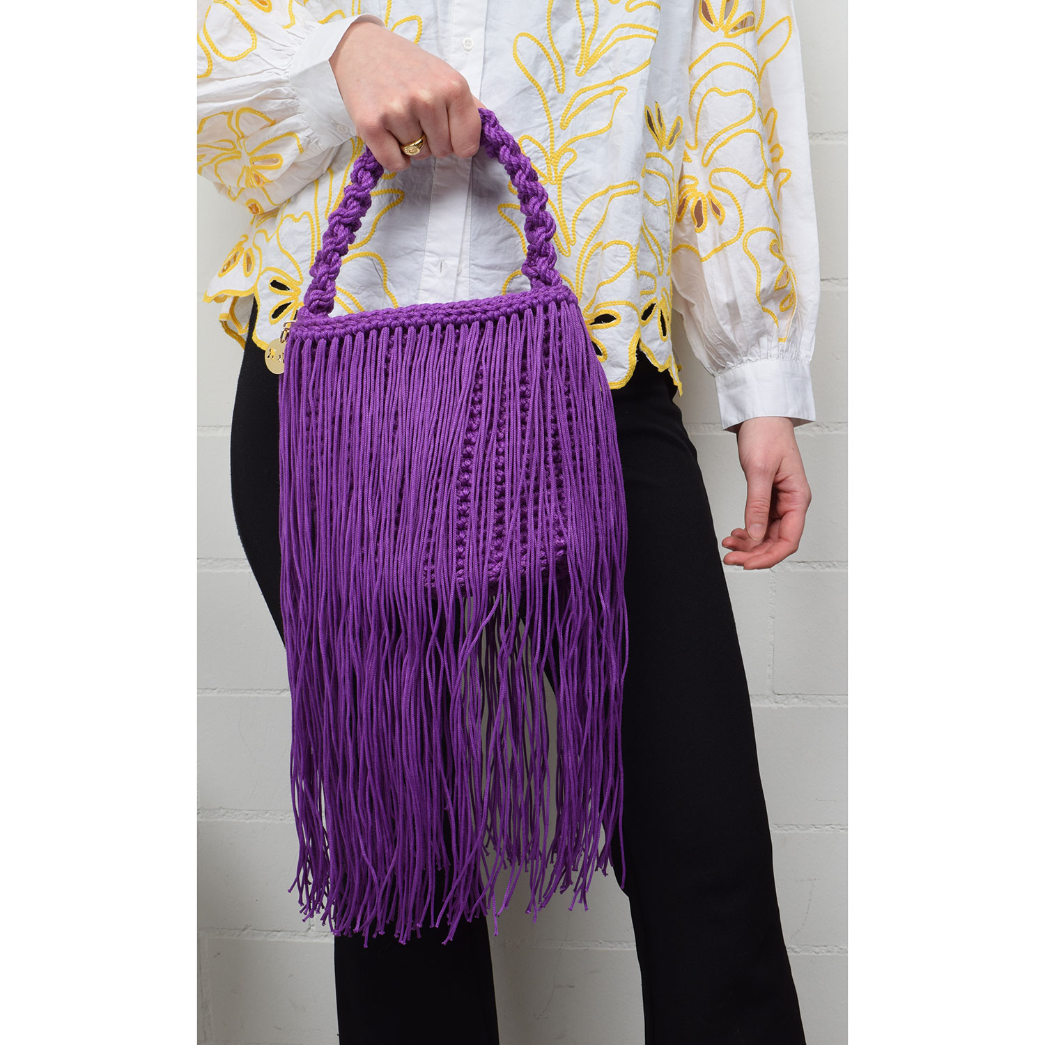 Vasilis & Roxani Basket Fringes Crochet Tasche Purple