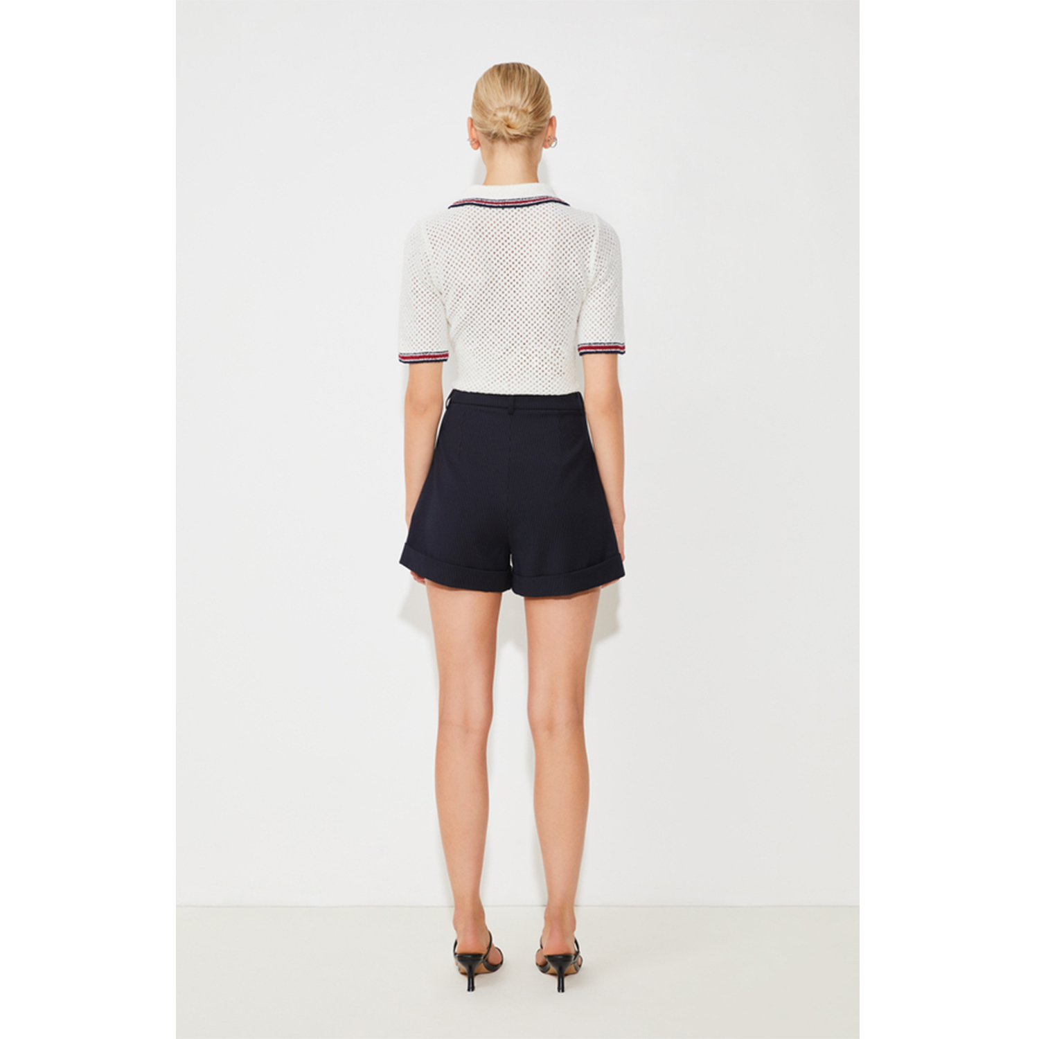 Suncoo Bilbao Shorts Bleu Nuit Model hinten
