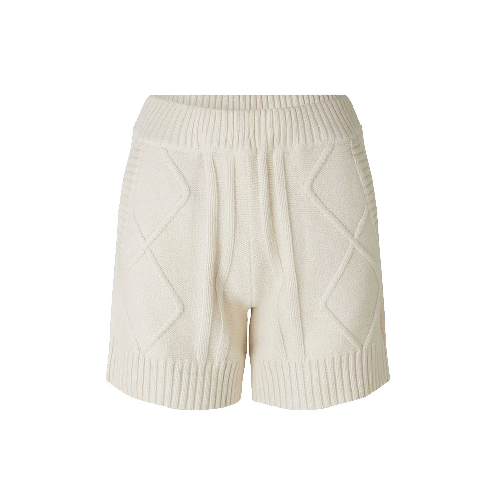 Oval Square Cable Shorts Gardenia