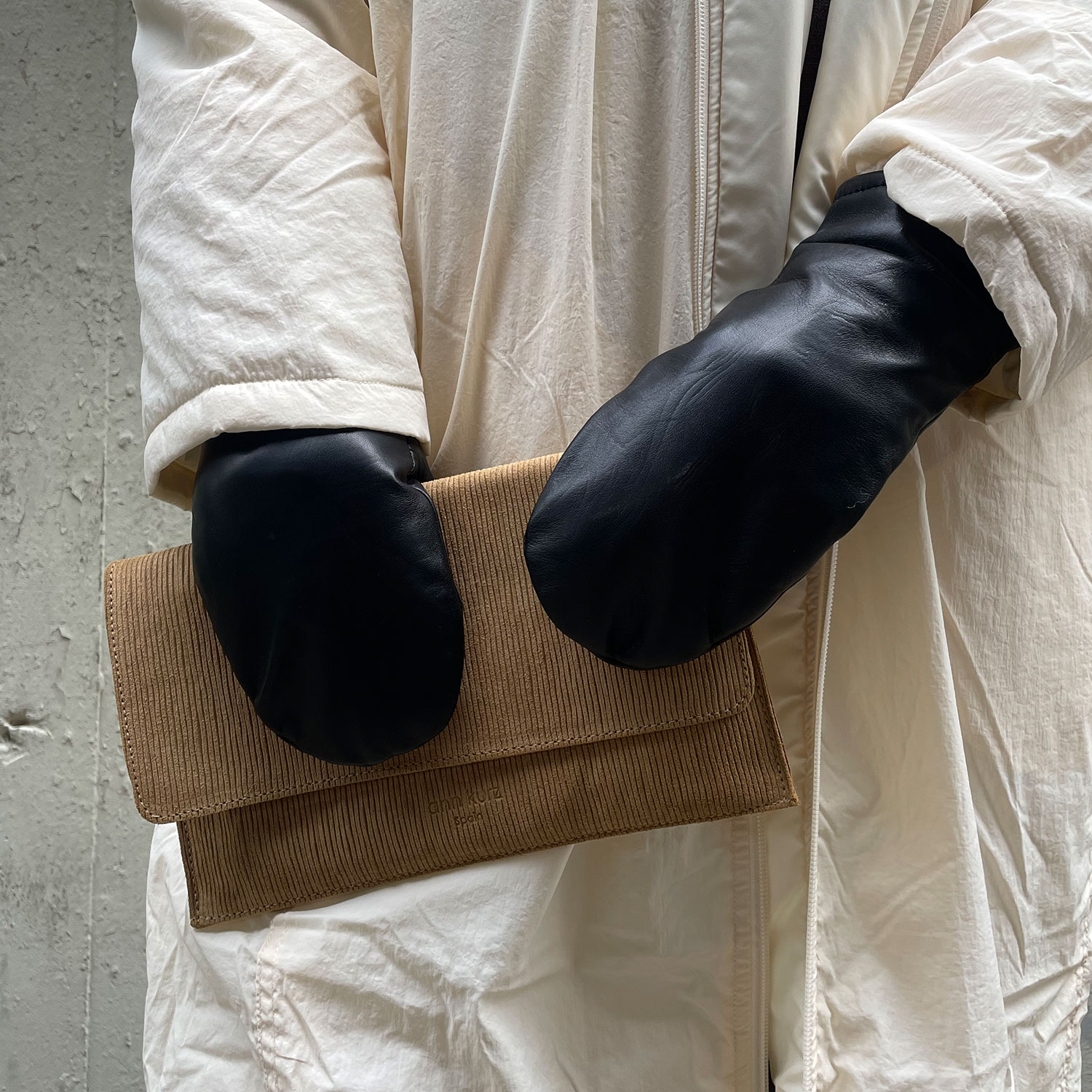 La Garçonne Accessoires Clara La Garçonne Handschuhe Schwarz Model