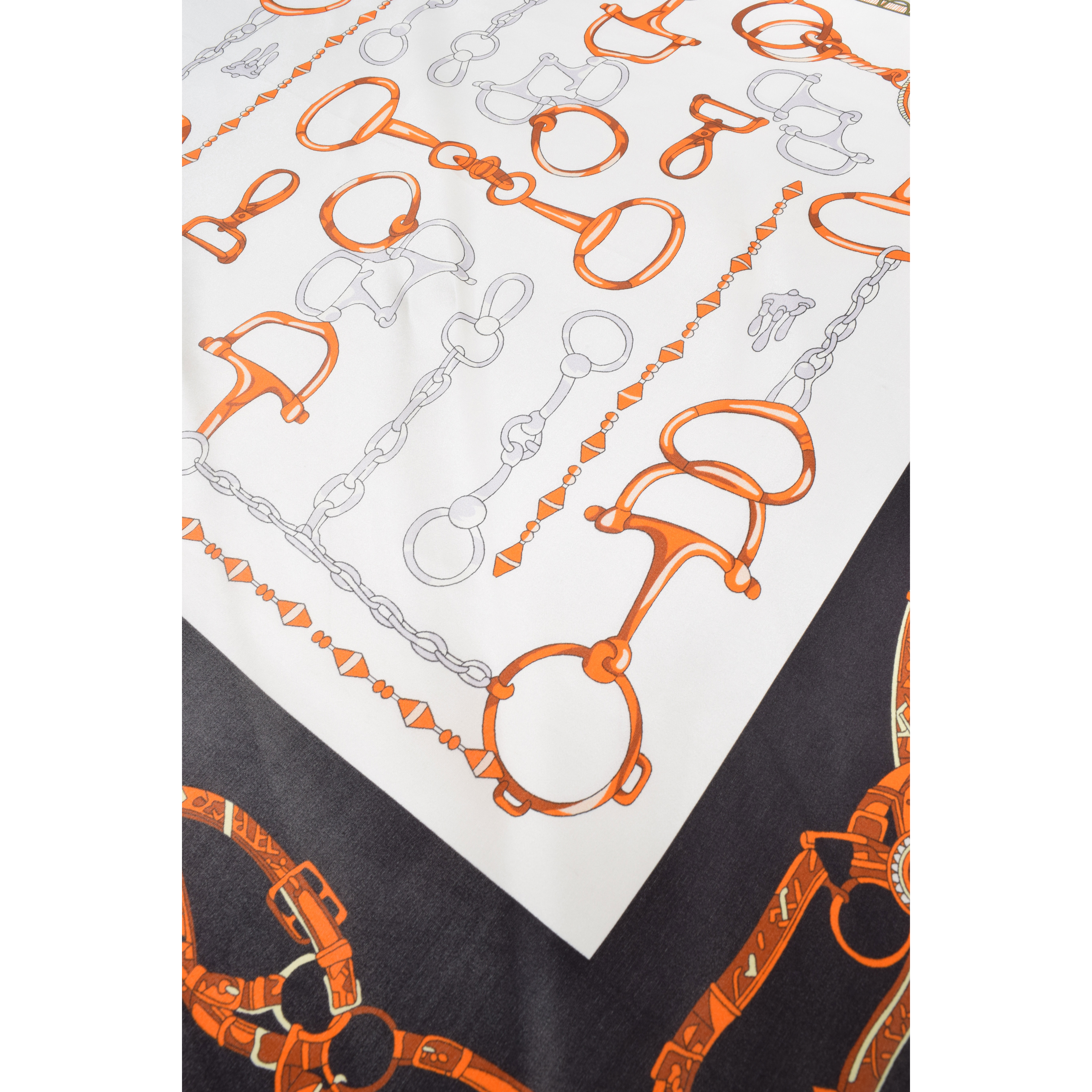 La Garçonne Accessoires Colomars Seidenfoulard mit mehrfarbigem Druck von La Garconne Accessoires Detail