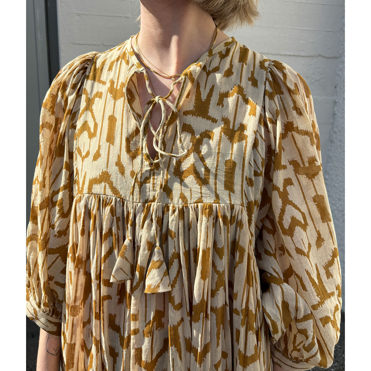 Le Trésor Du Monde Doi Long Kleid Mustard