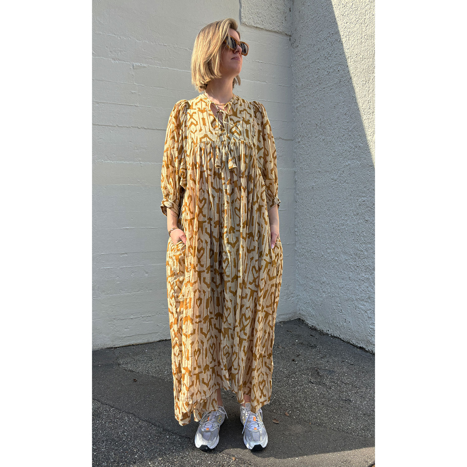 Le Trésor Du Monde Doi Long Kleid Mustard