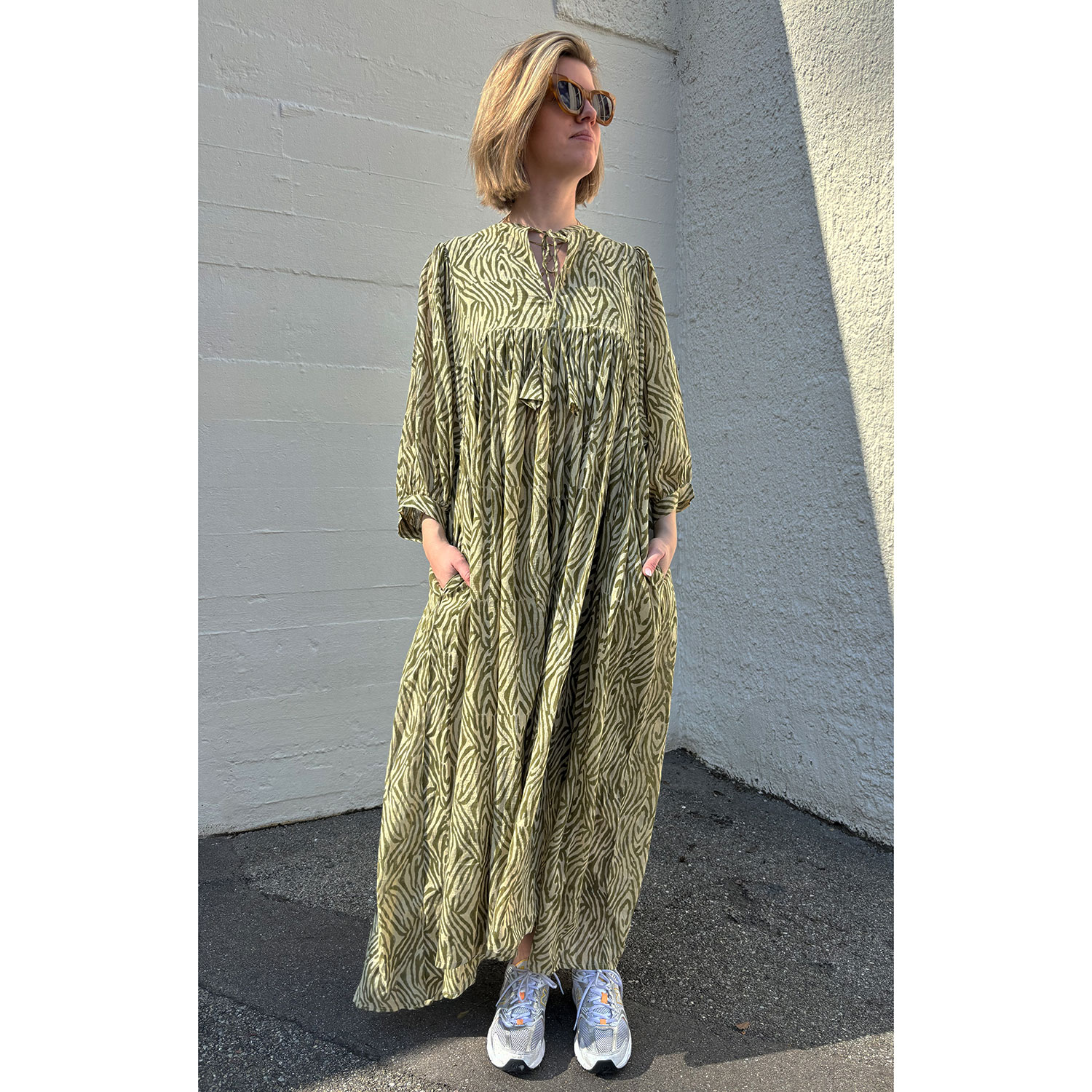 Doi Long Kleid Zebra Olive