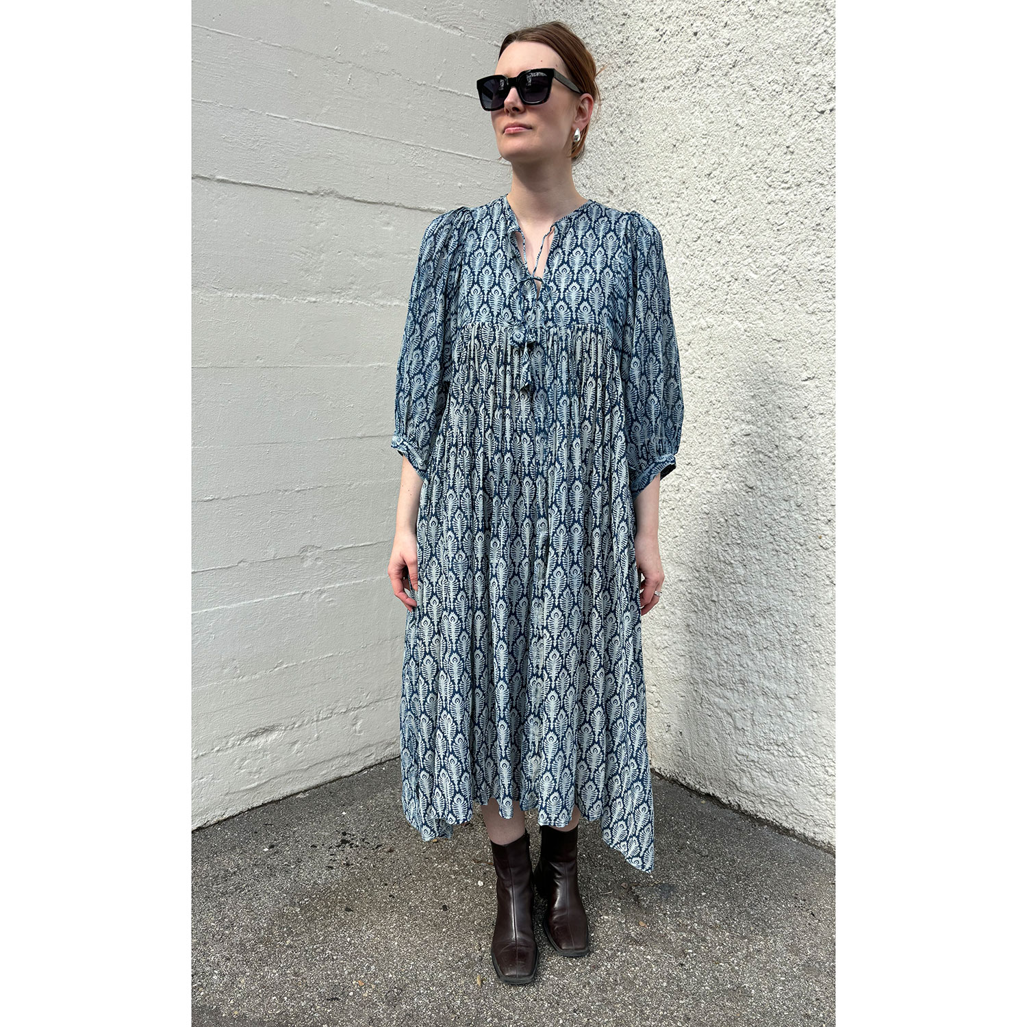 Le Trésor Du Monde Doi Midi Kleid Indigo