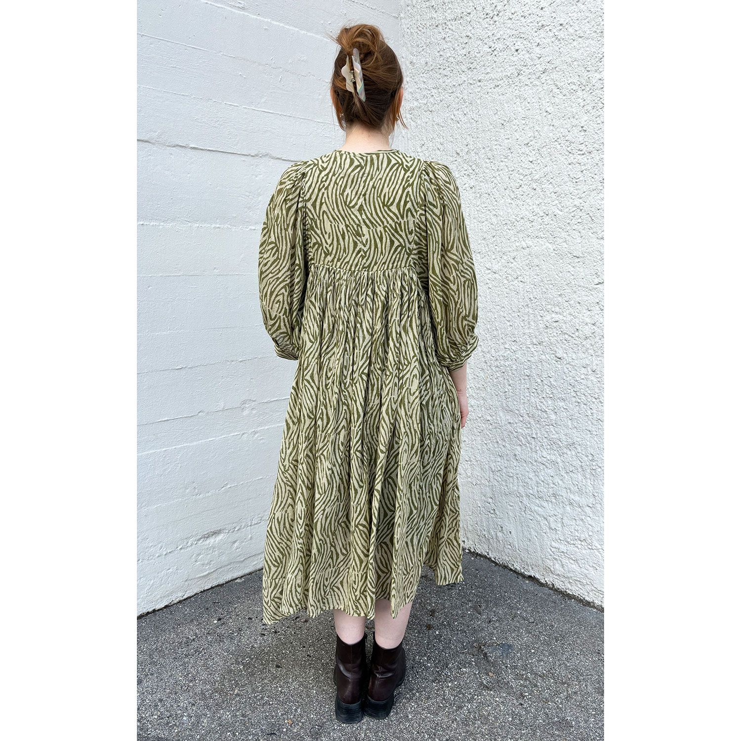 Le Trésor Du Monde Doi Midi Kleid Zebra Olive