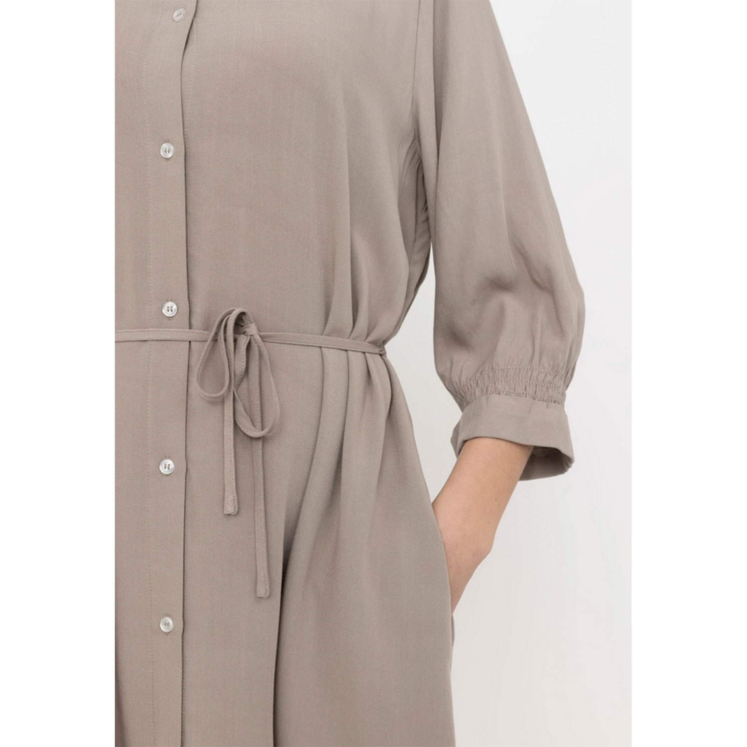 Soft Rebels Elianna Soft Rebels Kleid Hellgrau Detail