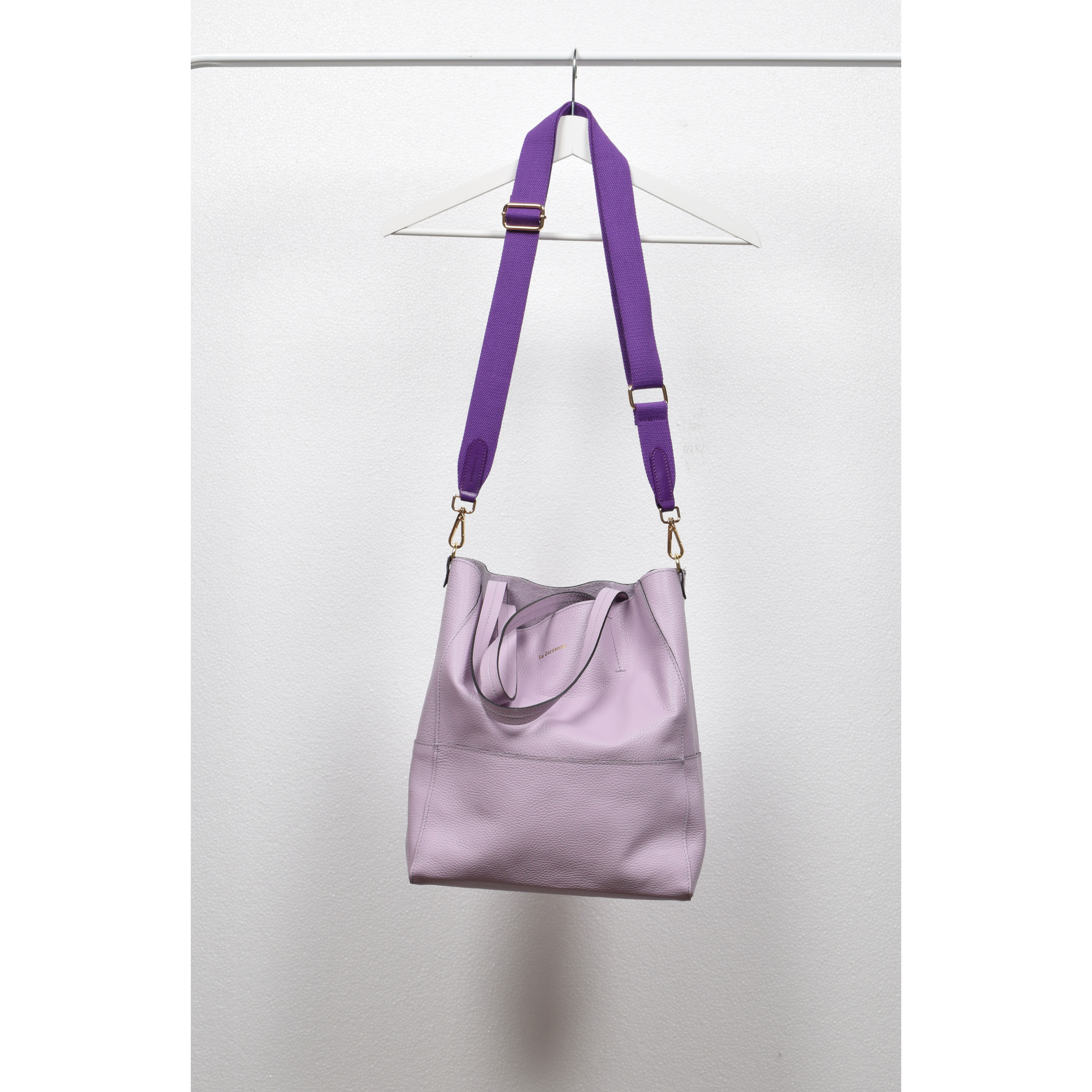 La Garçonne Accessoires Emie La Garçonne Accessoires Taschenriemen Violett vorne