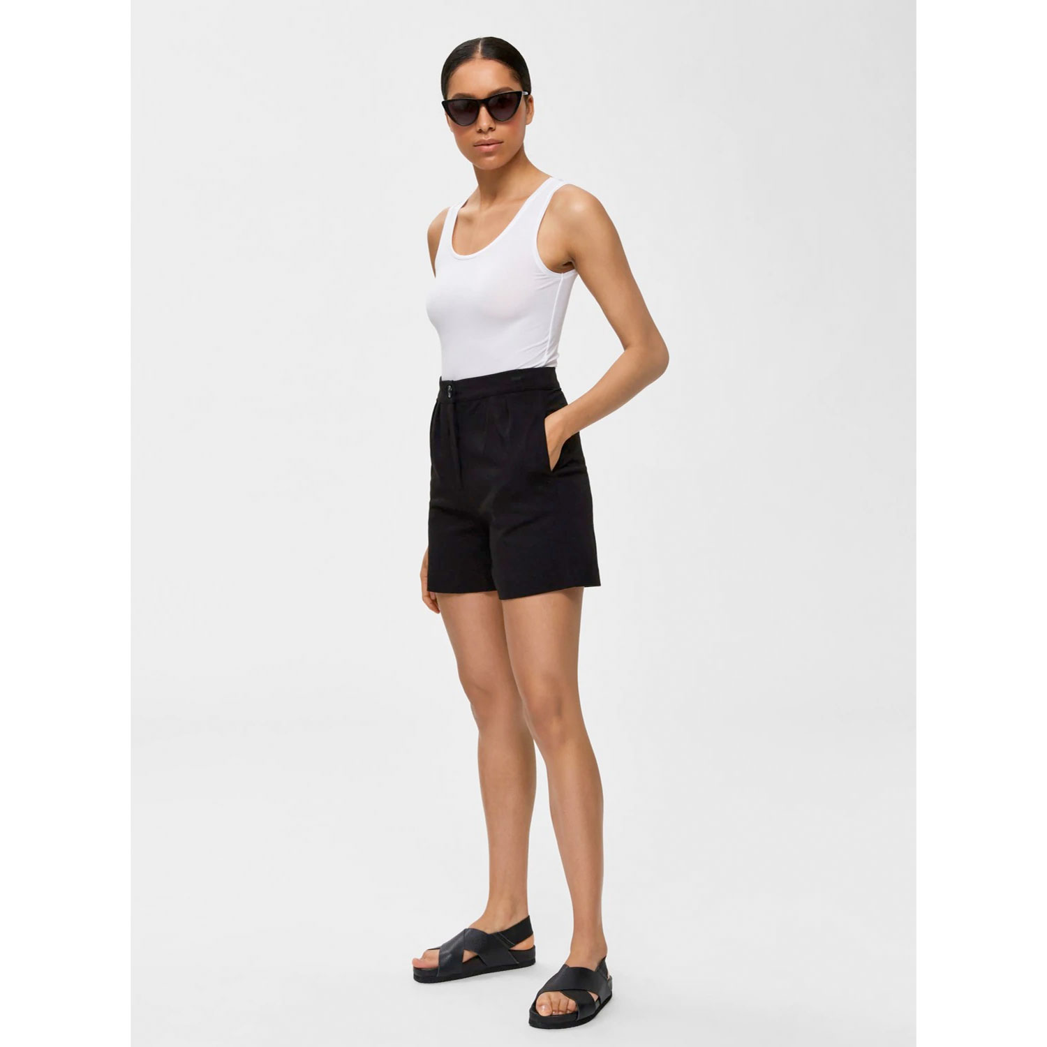 Selected Femme Eva Shorts Black