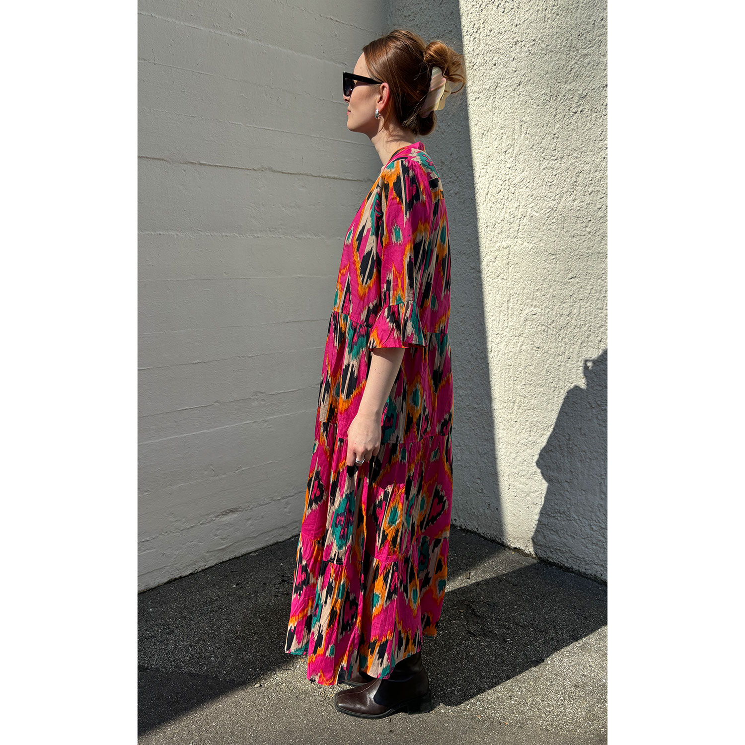 Le Trésor Du Monde Eveline Long Le Trésor Du Monde Kleid Muster Pink Model seite