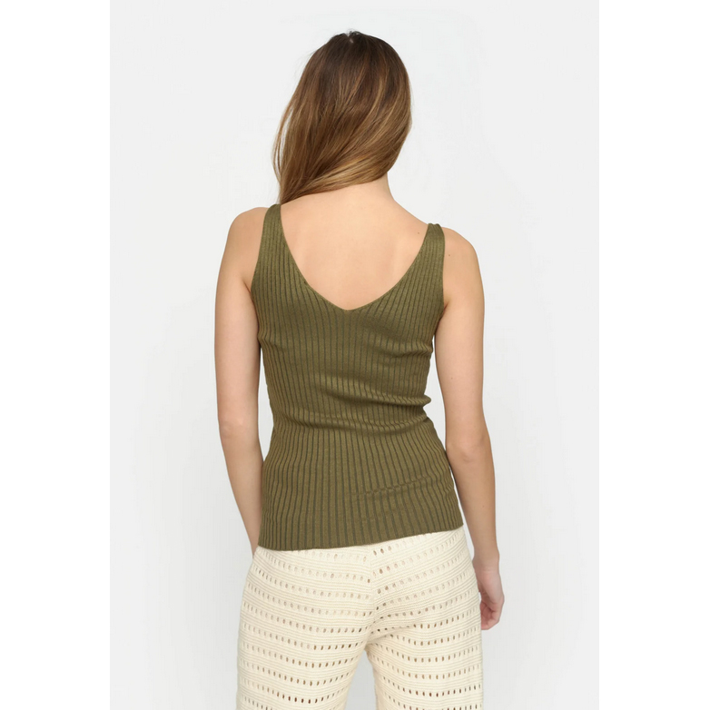 Soft Rebels Filo Soft Rebels Top Grün Model hinten