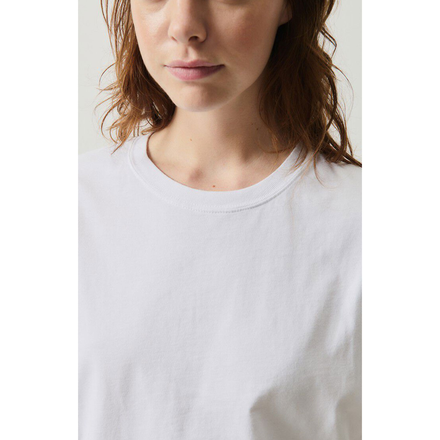 American Vintage Fizvalley American Vintage T-Shirt oversized weiss Model Detail Kragen