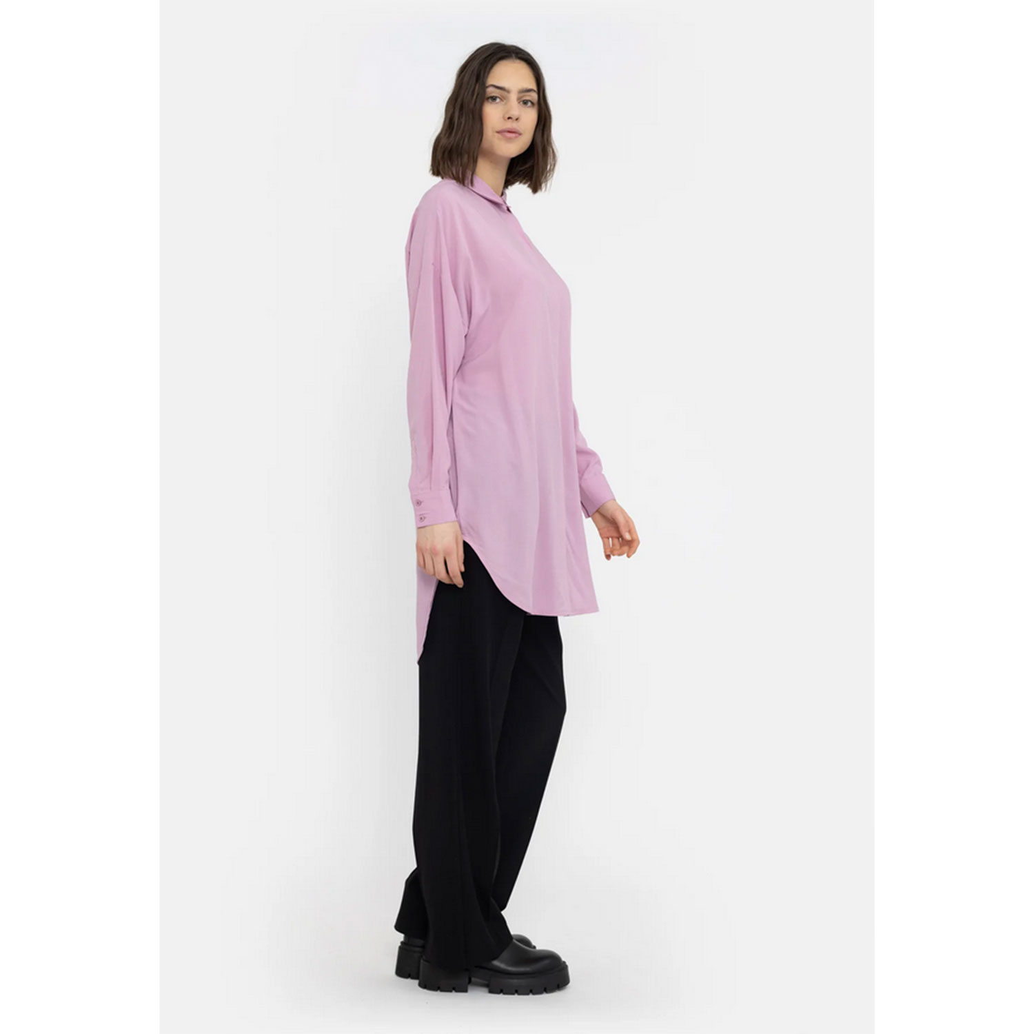 Soft Rebels Freedom Soft Rebels Long Shirt Altrosa Model seite