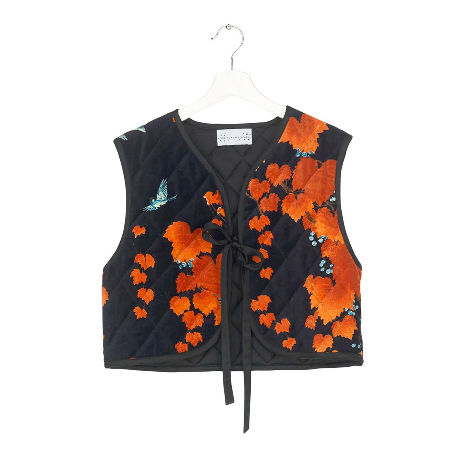 One Hundred Stars Acer Weste aus weichem Baumwollsamt in Schwarz mit schönem Print von One Hundred Stars vorne