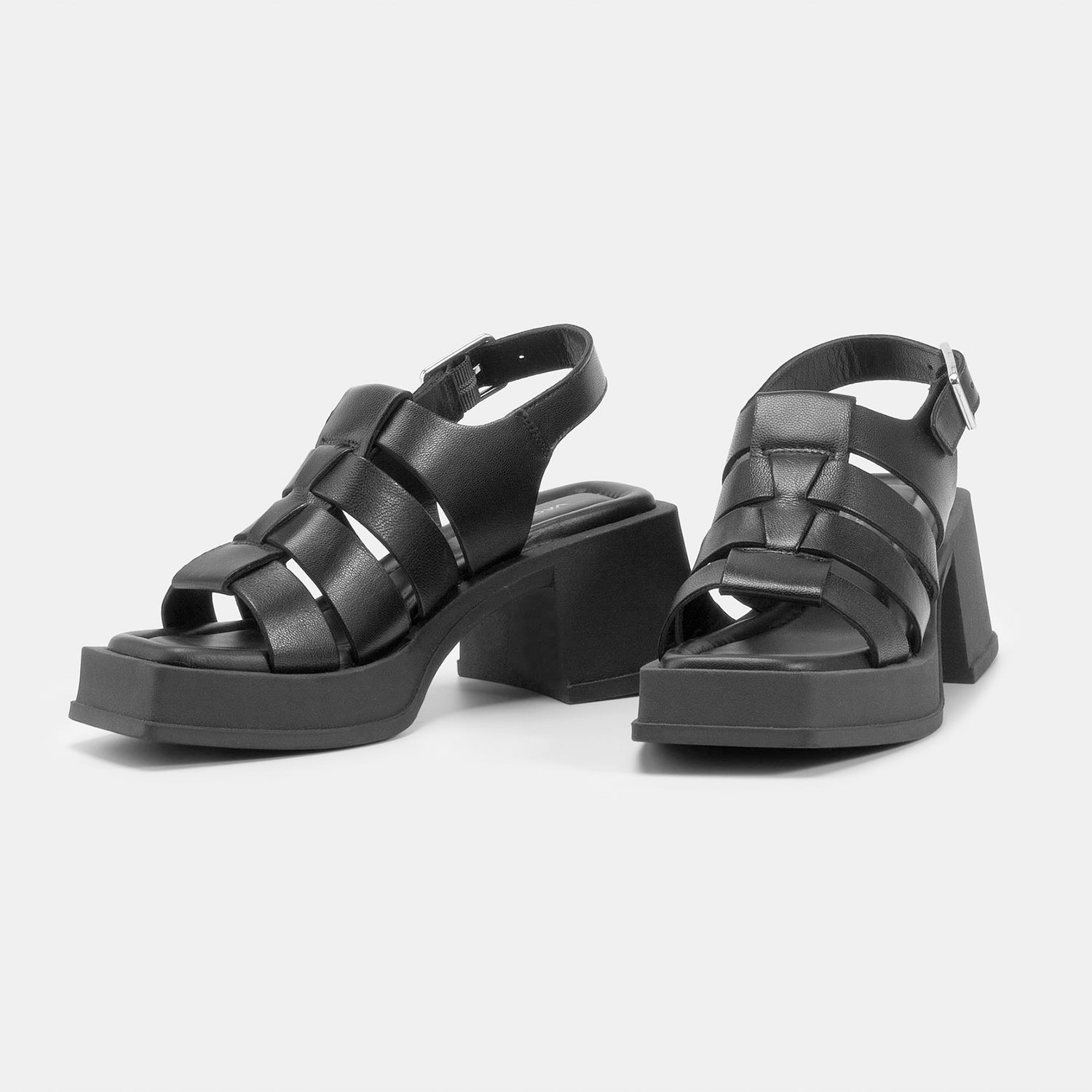 Vagabond Hennie Absatzsandale mit Slingback-Riemen in Schwarz von Vagabond. Vorne