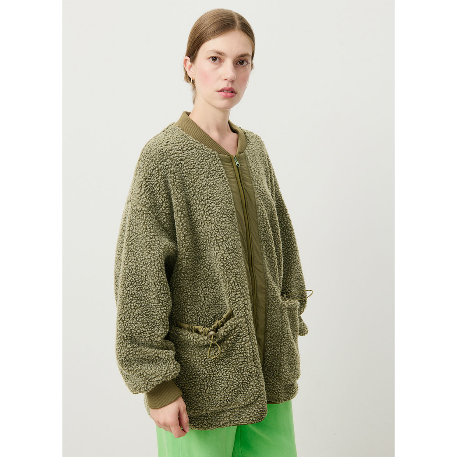 American Vintage Hoktown American Vintage Fleecejacke Olivegrün Model vorne