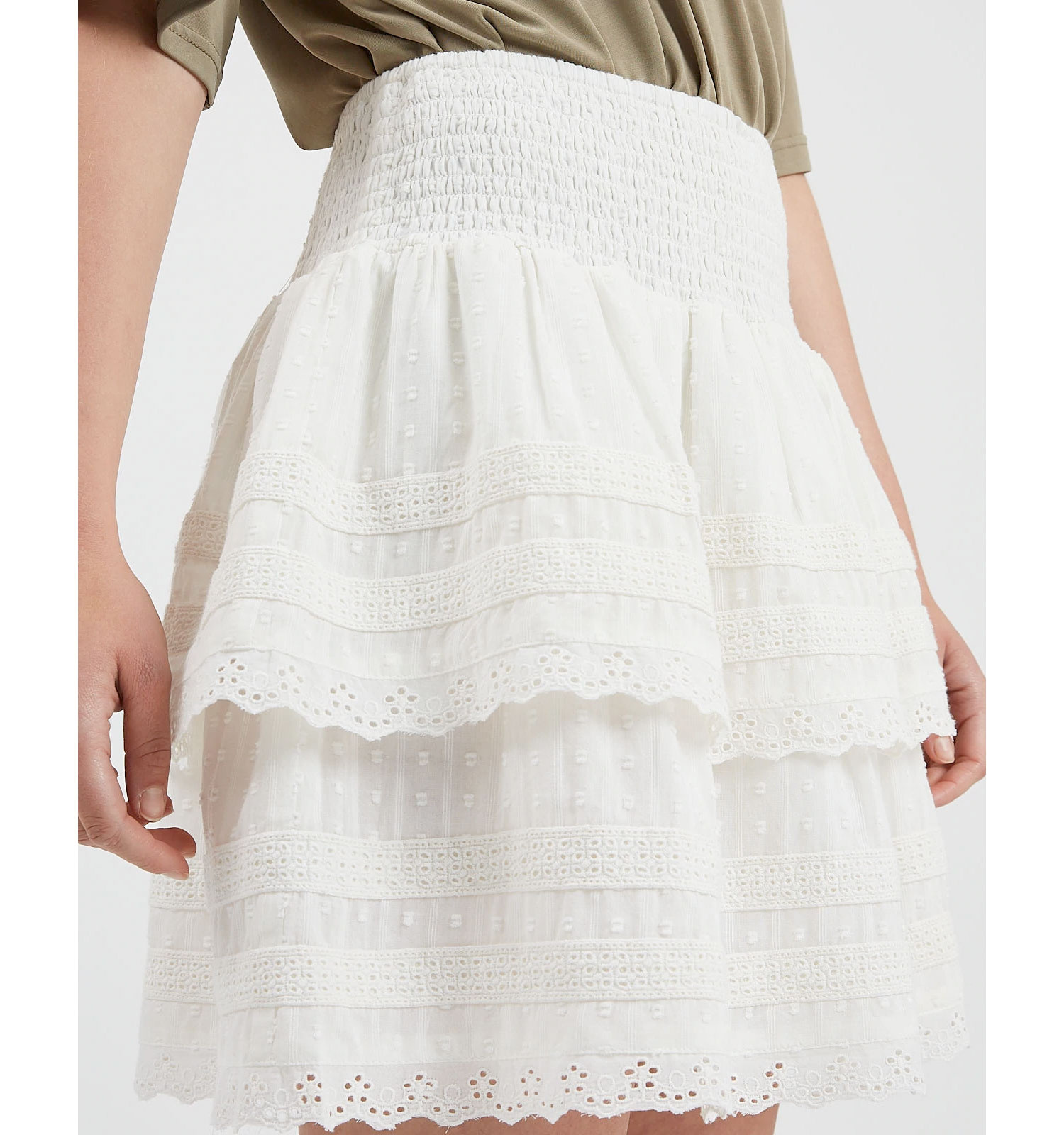 Minimum Ingalina Rock Broken White