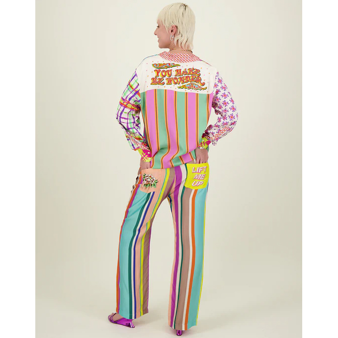 Me369 Isabel Me369 Bluse mit mehrfarbigem Druck Model hinten