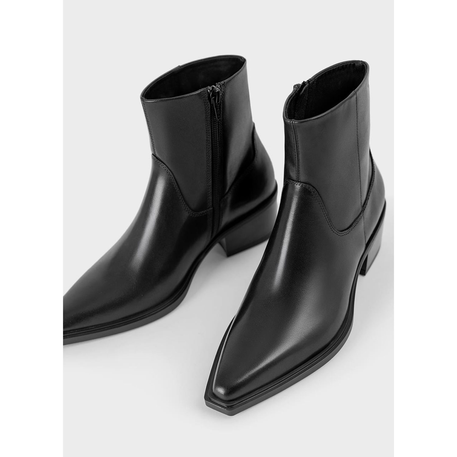 Vagabond Kelsey Stiefel Black