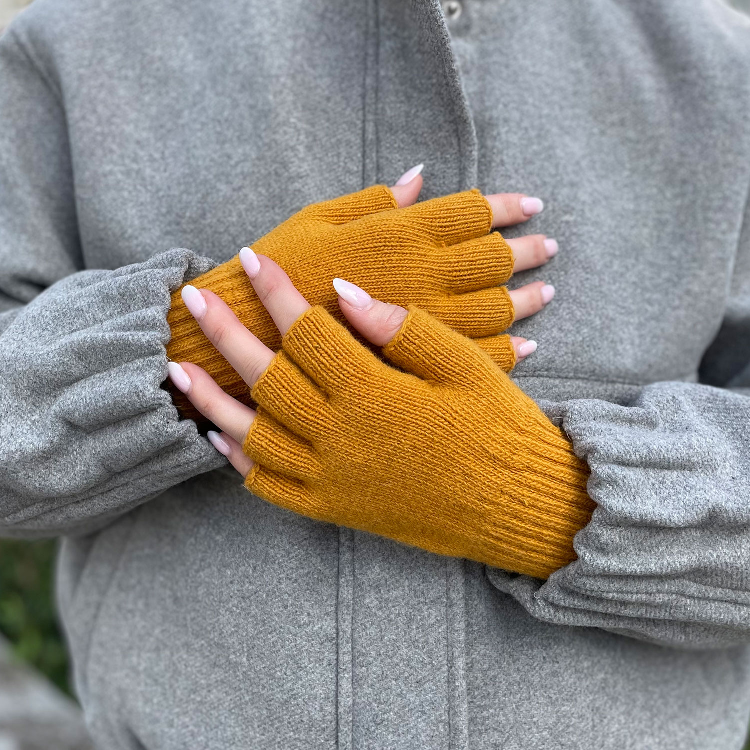 Voila Kesik Likrali Handschuhe Mustard