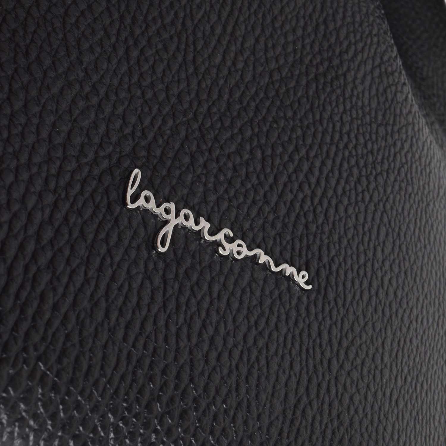 La Garçonne Accessoires Kiana Beuteltasche in Schwarz aus echtem Leder von La Garçonne Detail