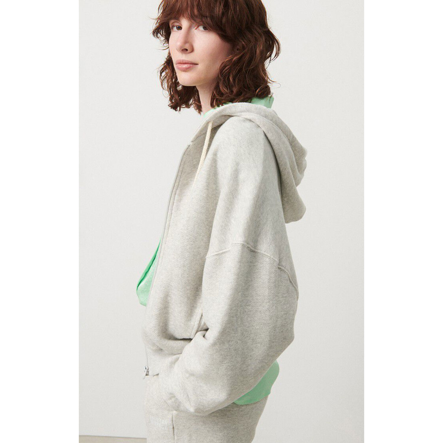 American Vintage Kodytown American Vintage Sweatjacke Hellgrau Model seite