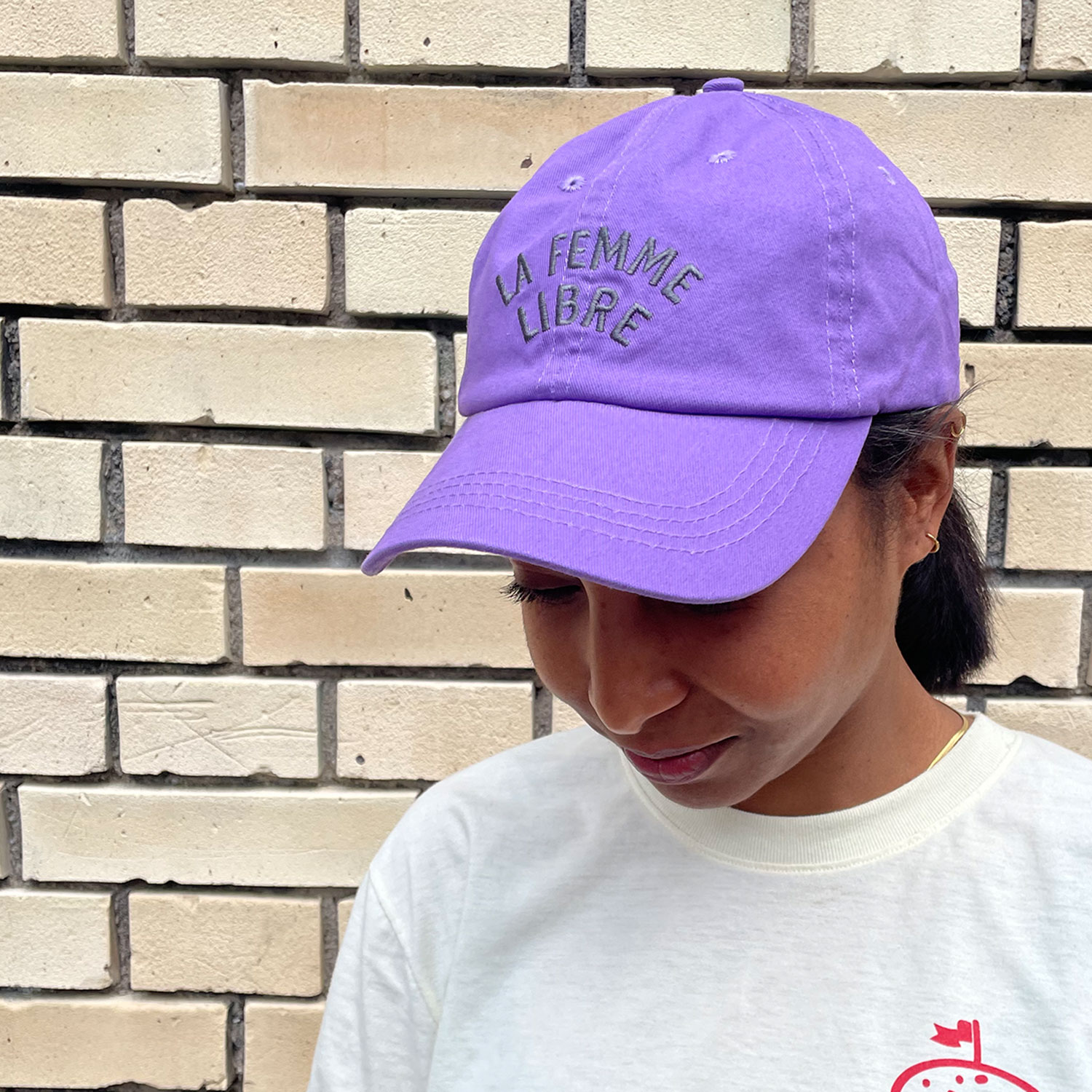 La Garçonne Accessoires La Femme Libre Cap Violett