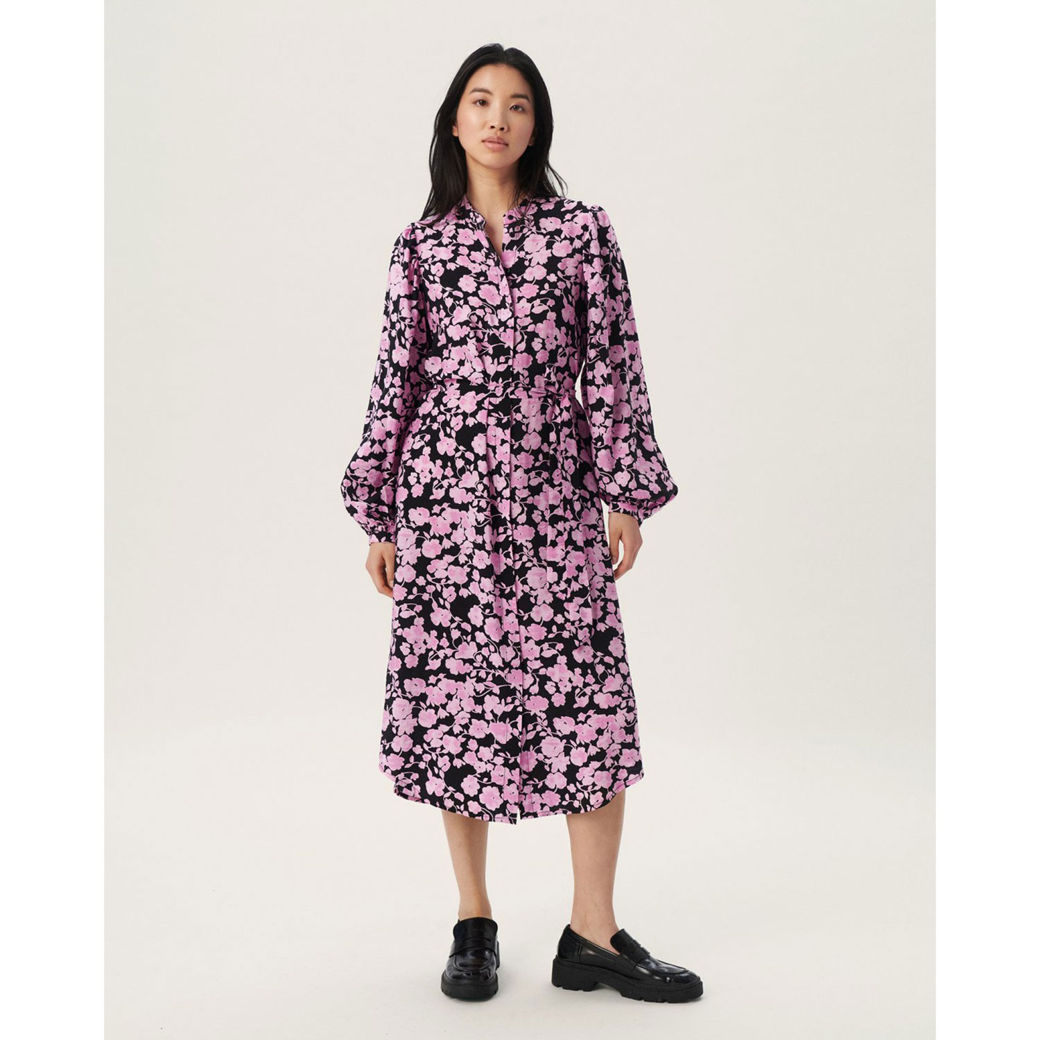 MSCH Copenhagen Ladonna MSCH Copenhagen Kleid rosa Model vorne