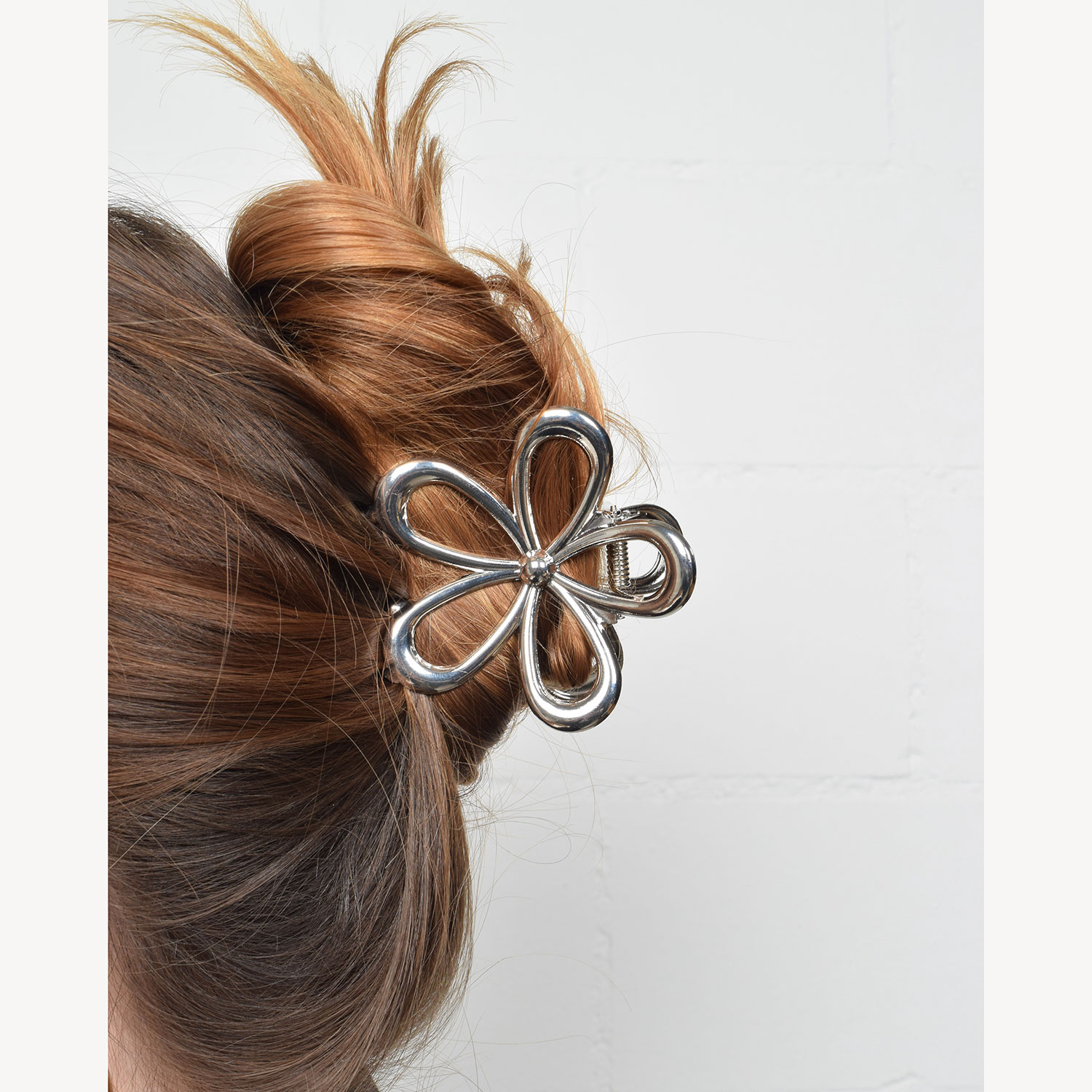 J'adore Marguerite Haarklammer Silver