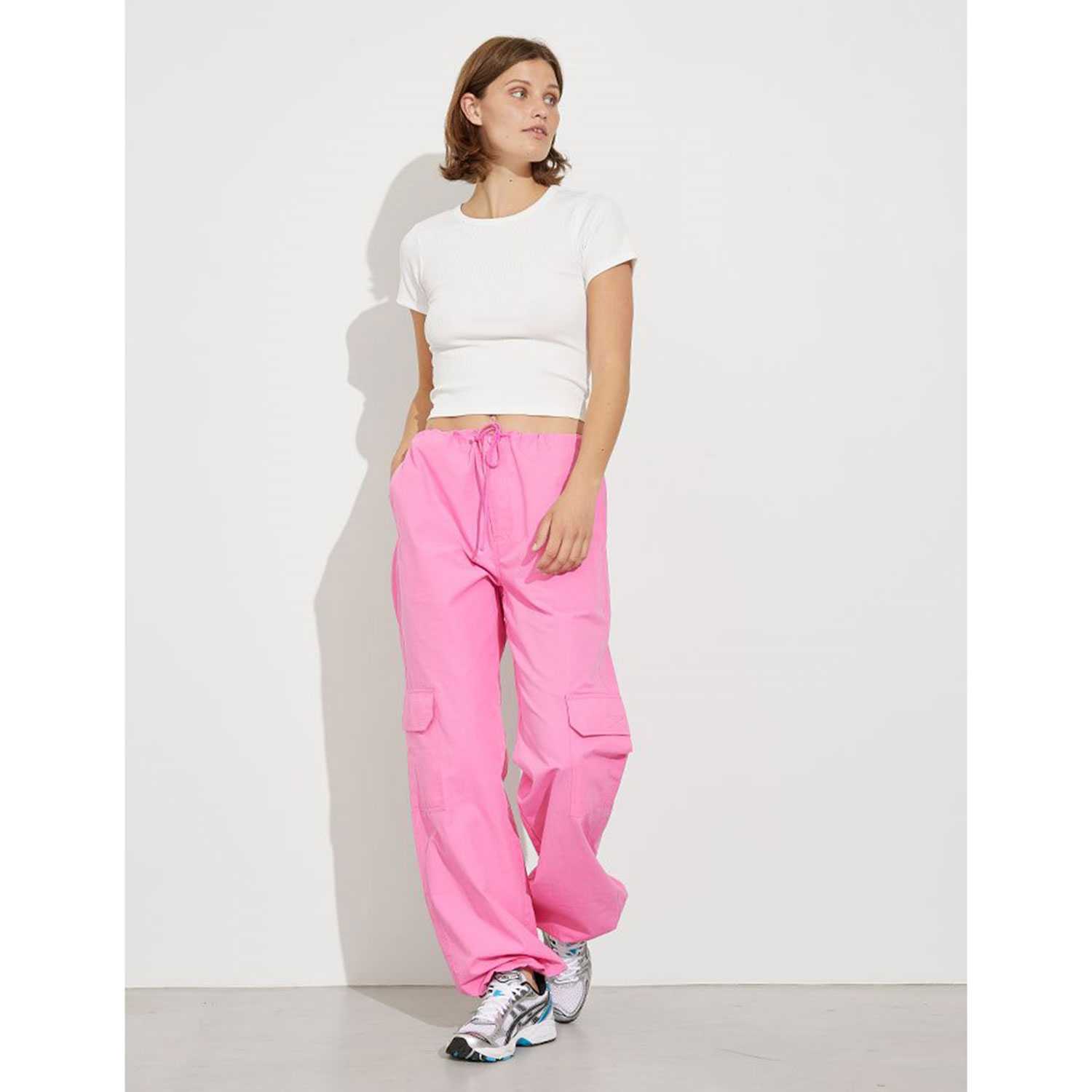 Global Funk Mayli Global Funk Hose Pink Model vorne