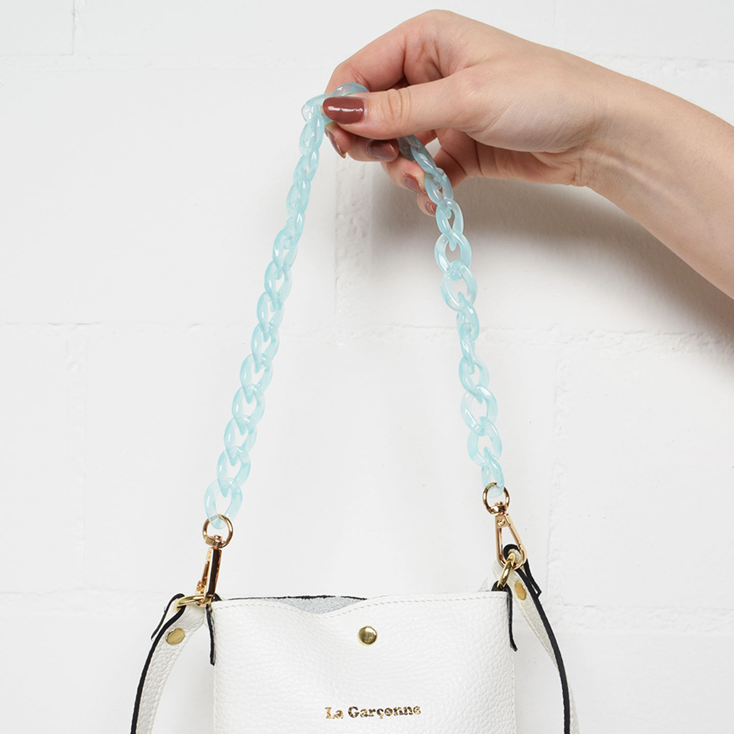 La Garçonne Accessoires Monroe La Garçonne Mini Taschenkette Hellblau vorne