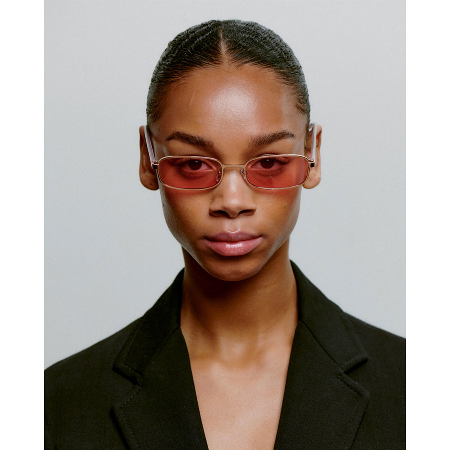 A.Kjaerbede Noah Sonnenbrille in Rosegold Metallic von A.Kjaerbede Model vorne