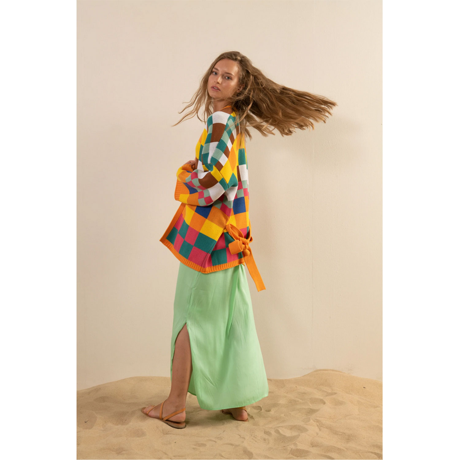 Me369 Noel Me369 Cardigan bunt Model seite