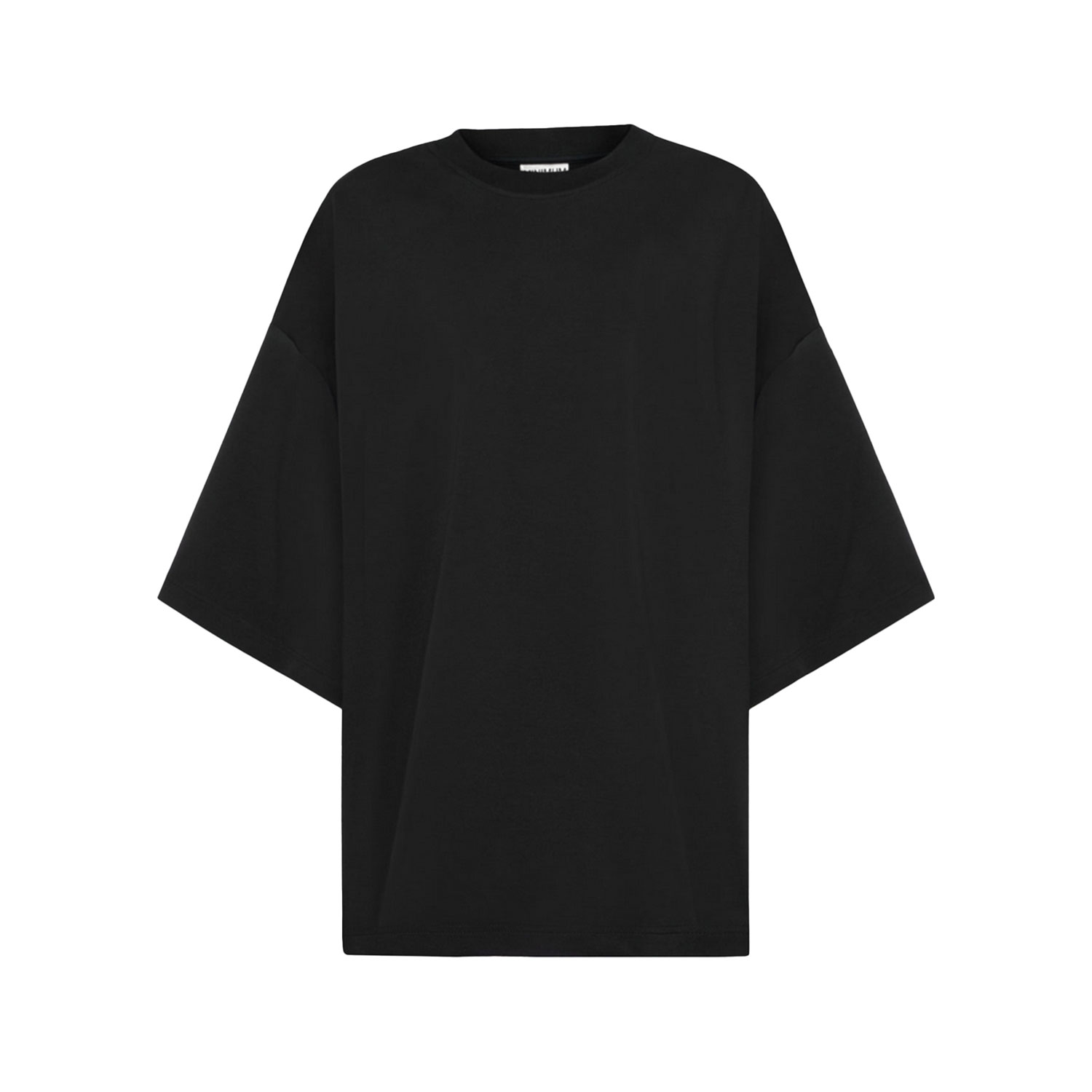 Minimum Norah Oversized T-Shirt mit Rundhals-Ausschnitt in Schwarz von Minimum. Vorne