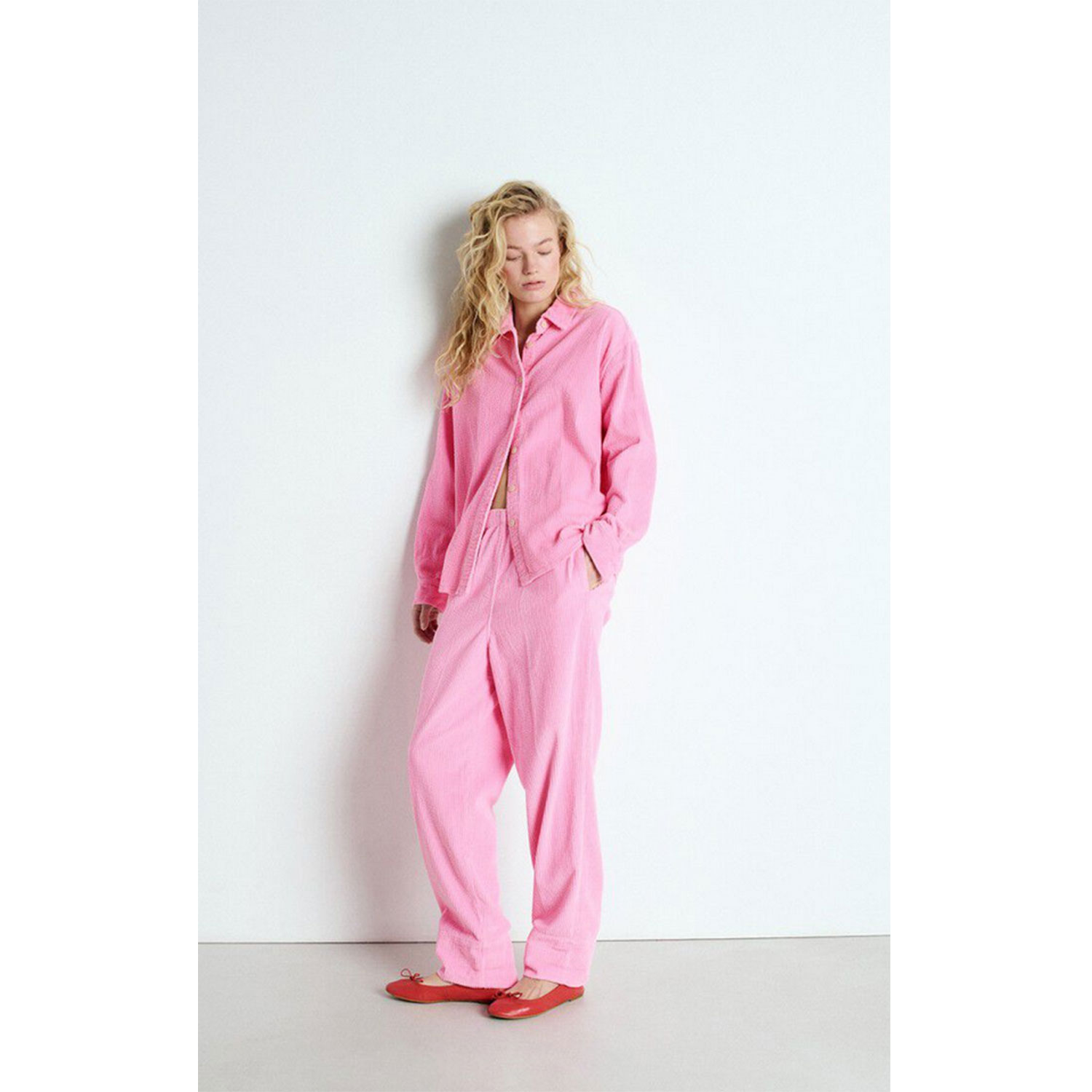 American Vintage Padow Hose in Pink von American Vintage Model vorne