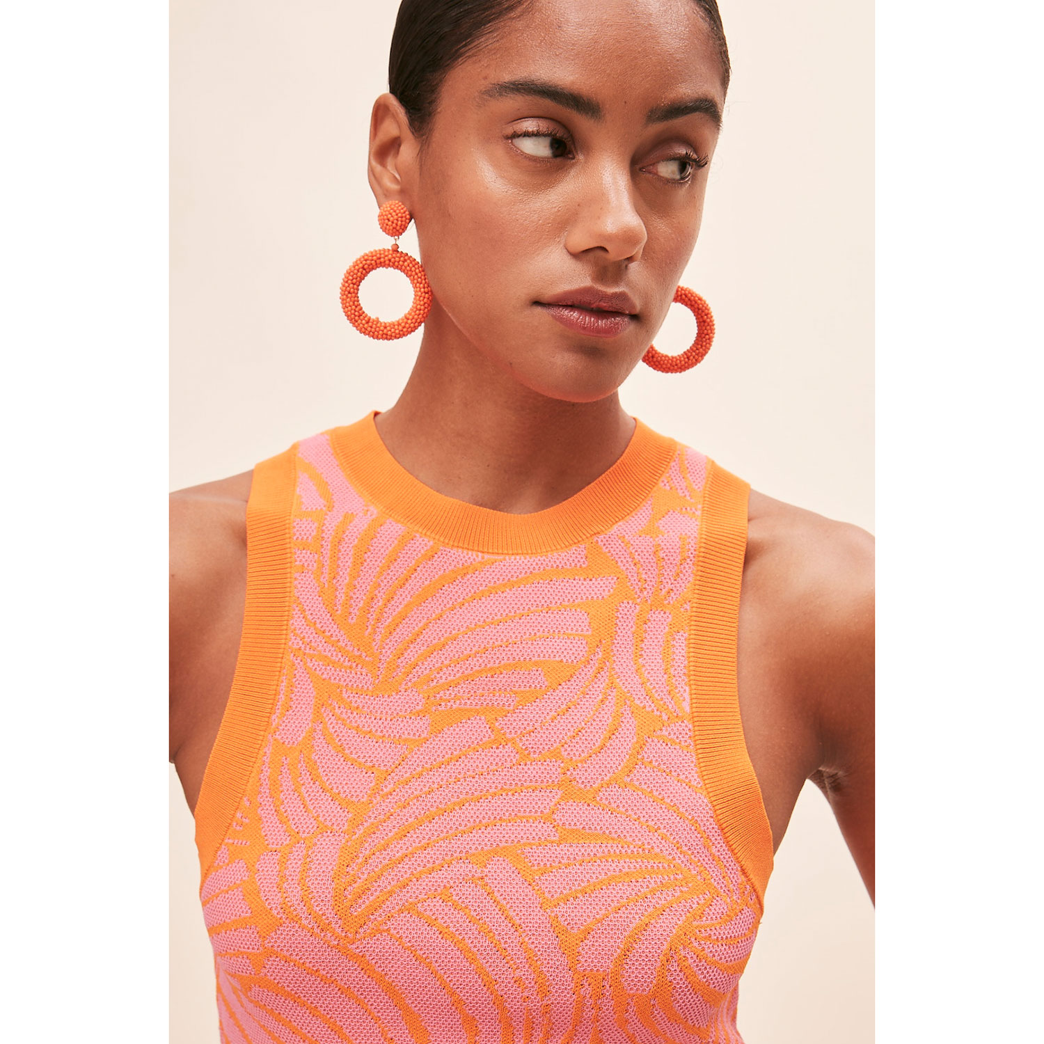 Suncoo Phiga Suncoo Stricktop Orange Pink Model vorne