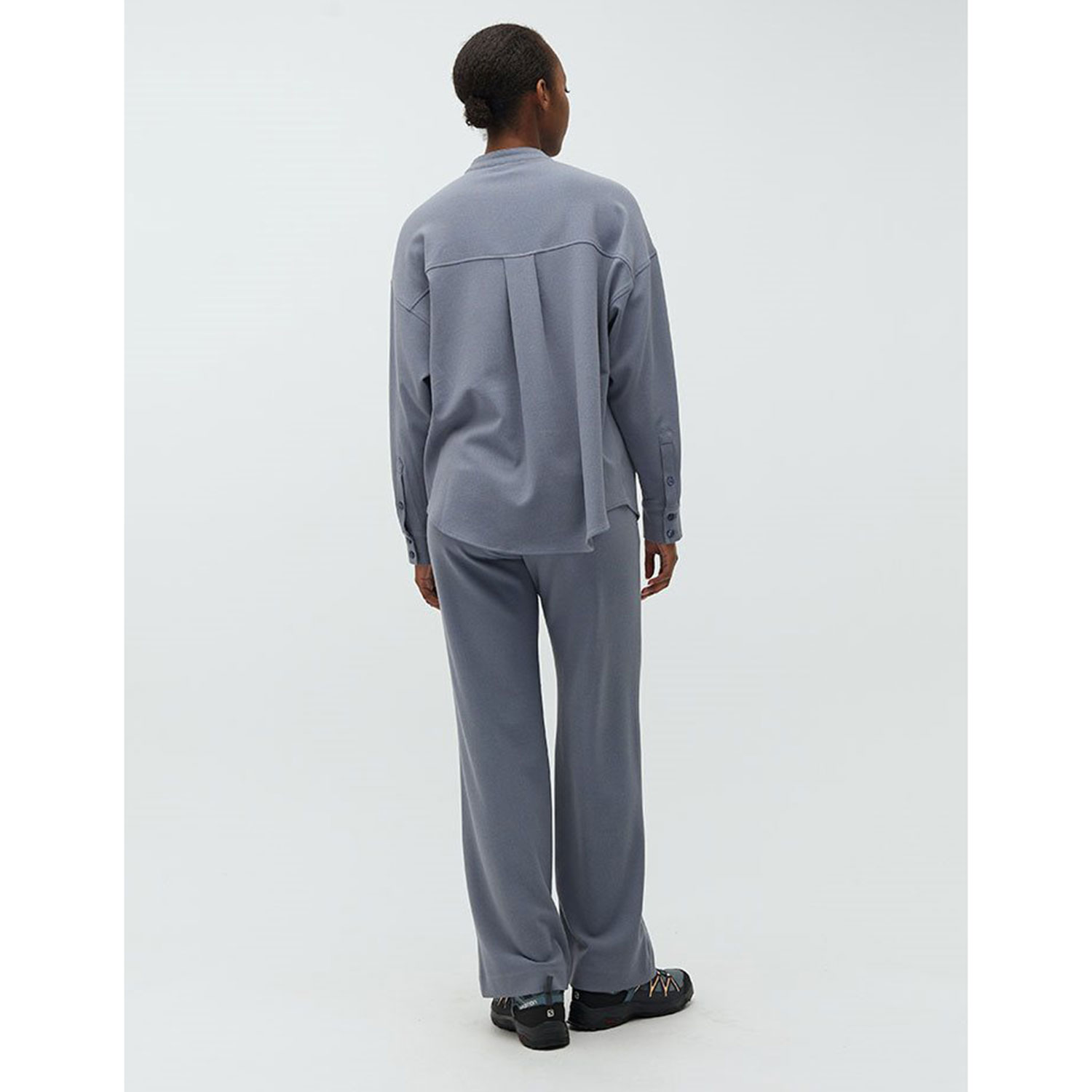 mbyM Philipa mbyM Hose Blau Grau Model hinten