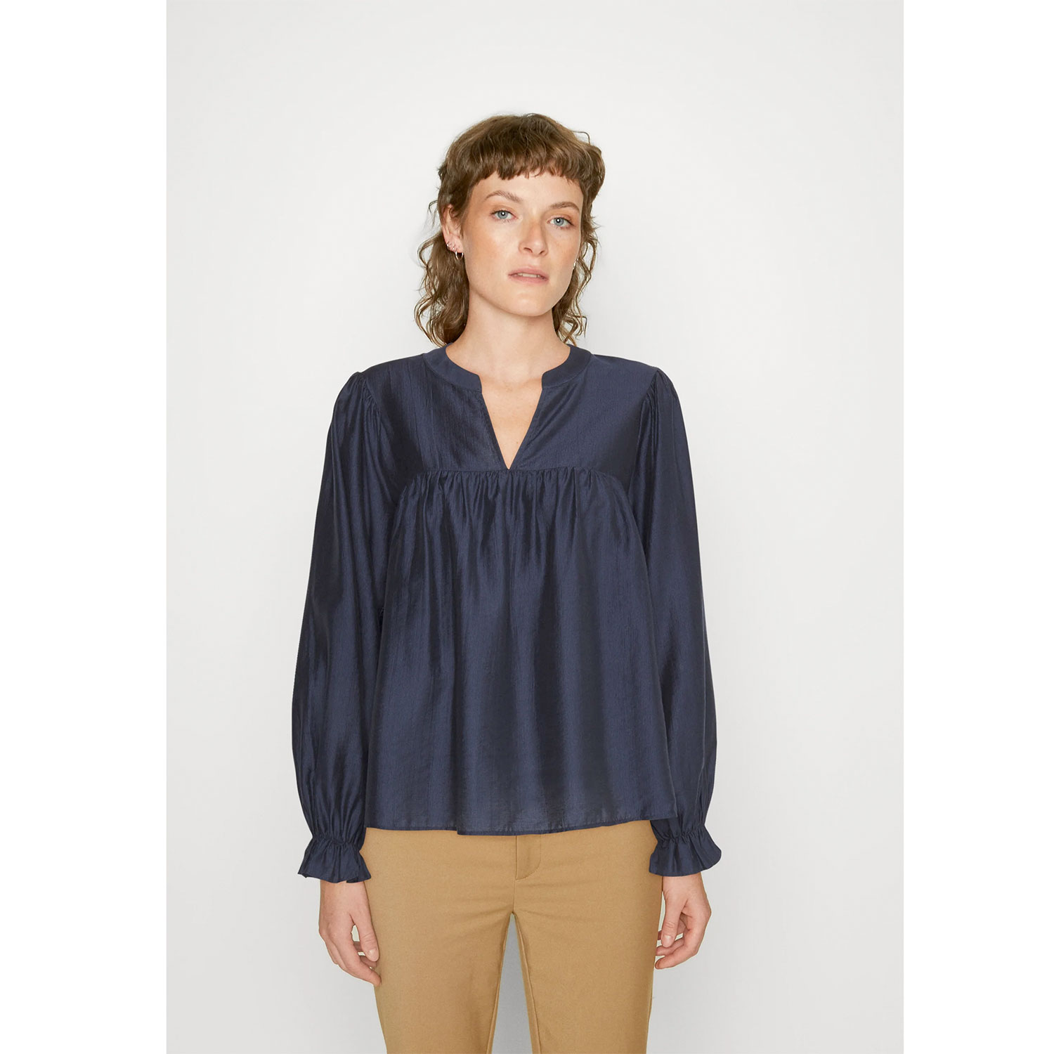 MSCH Copenhagen Romina MSCH Copenagen Bluse Blau Model Vorne