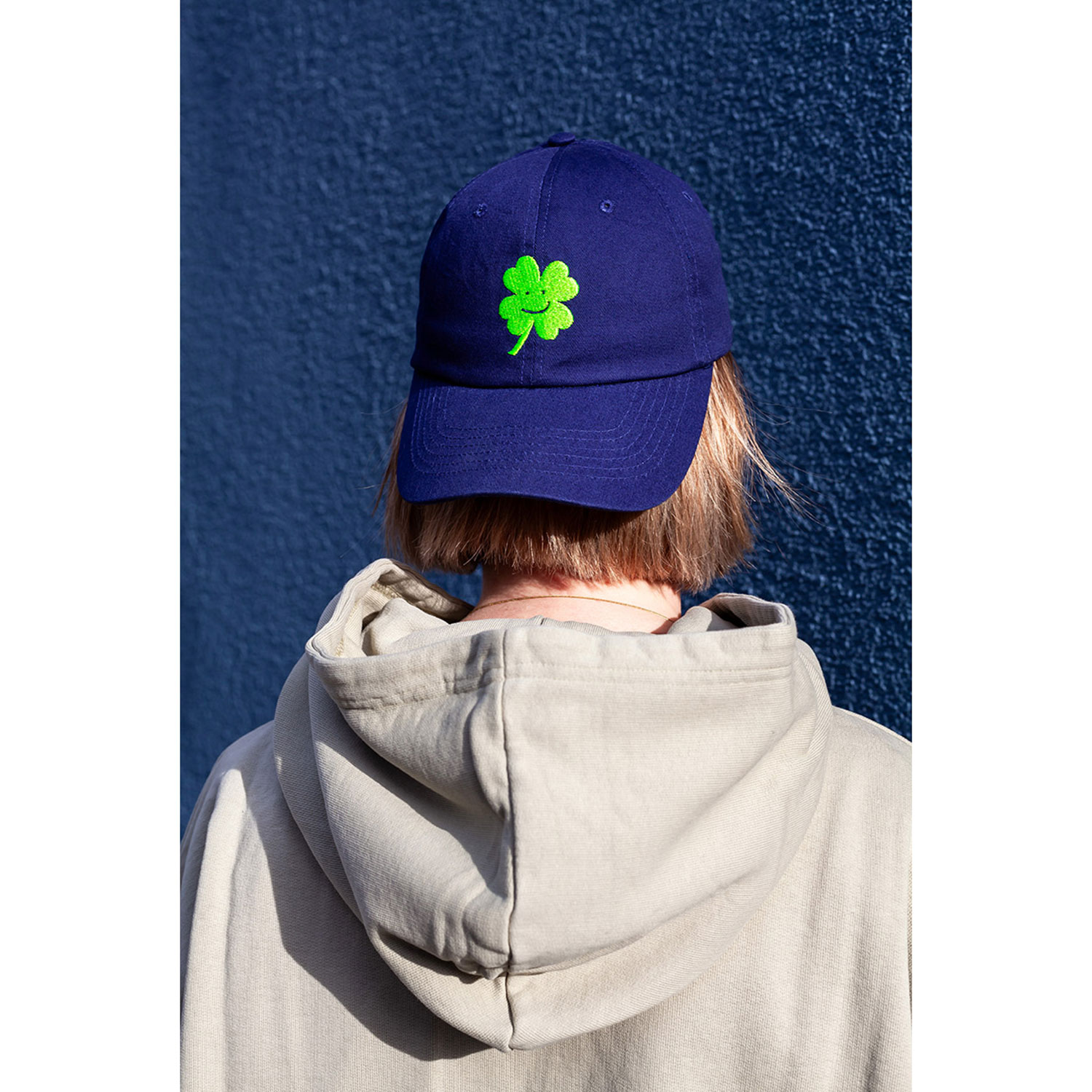 La Garçonne Accessoires Shamrock La Garçonne Accessoires Cap Dunkelblau Model hinten