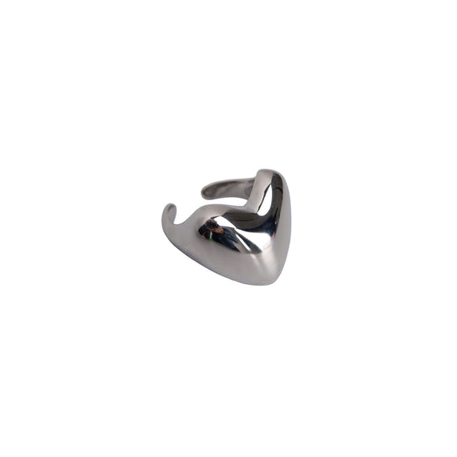 Black Colour Sharnie Fingerring in Herzform in Silber von Black Colour. Seite