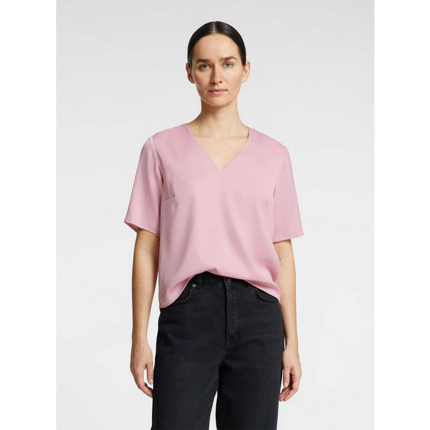 Selected Femme Lena Bluse in Rosa von Selected Femme Model vorne