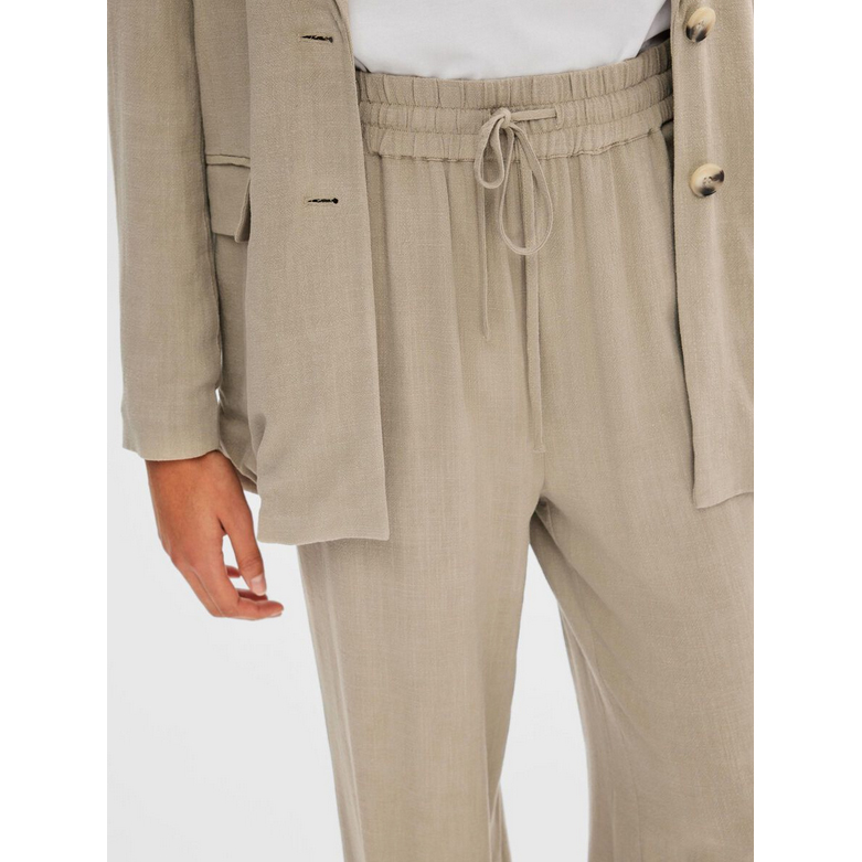 Selected Femme Viva Gulia Selected Femme Hose Greige Model Detail